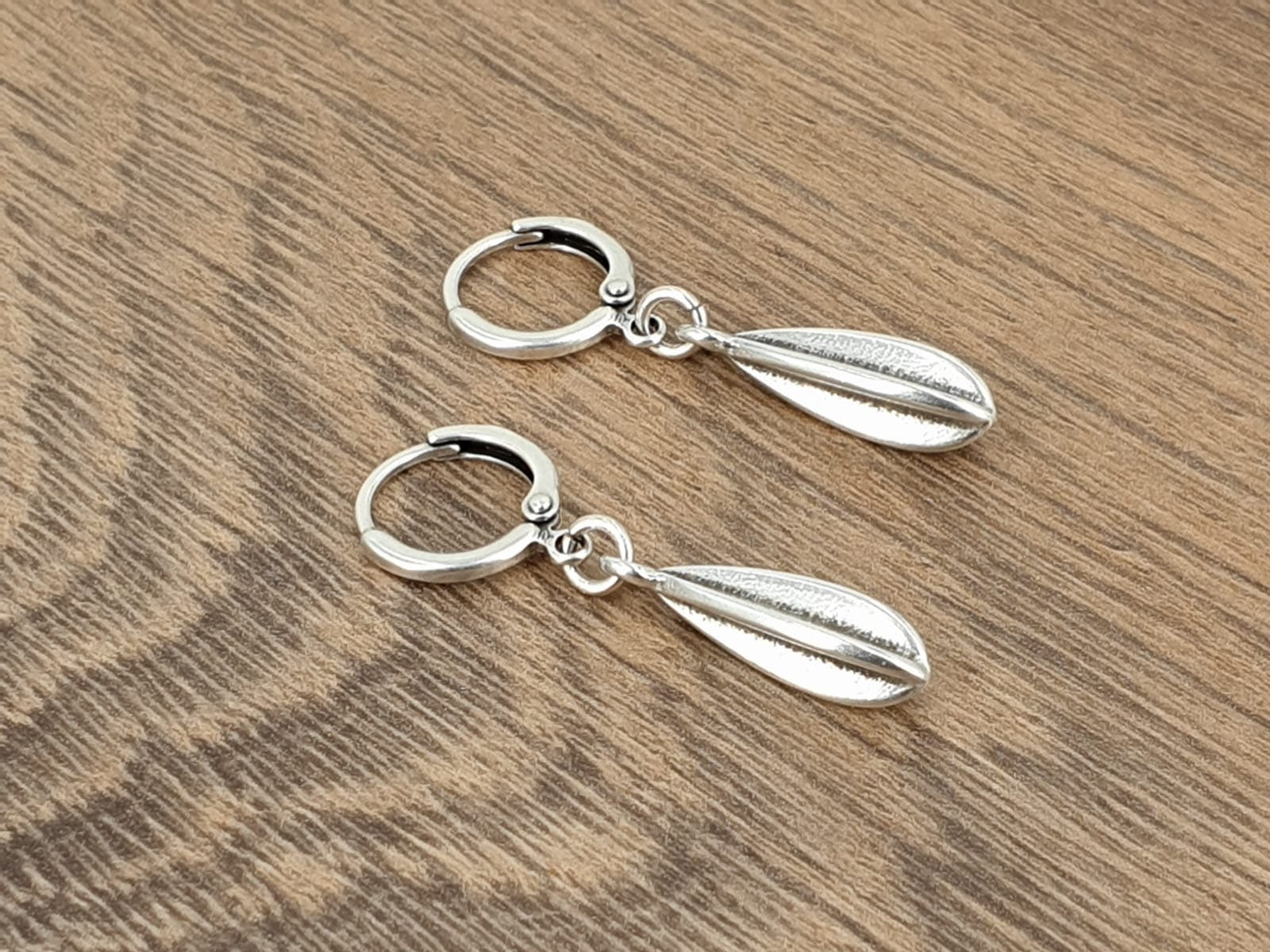 Handmade Silver Teardrop Earrings – Textured Metal Statement Studs with Organic Elegance, Matte Silver Studs with Nature-Inspired Texture