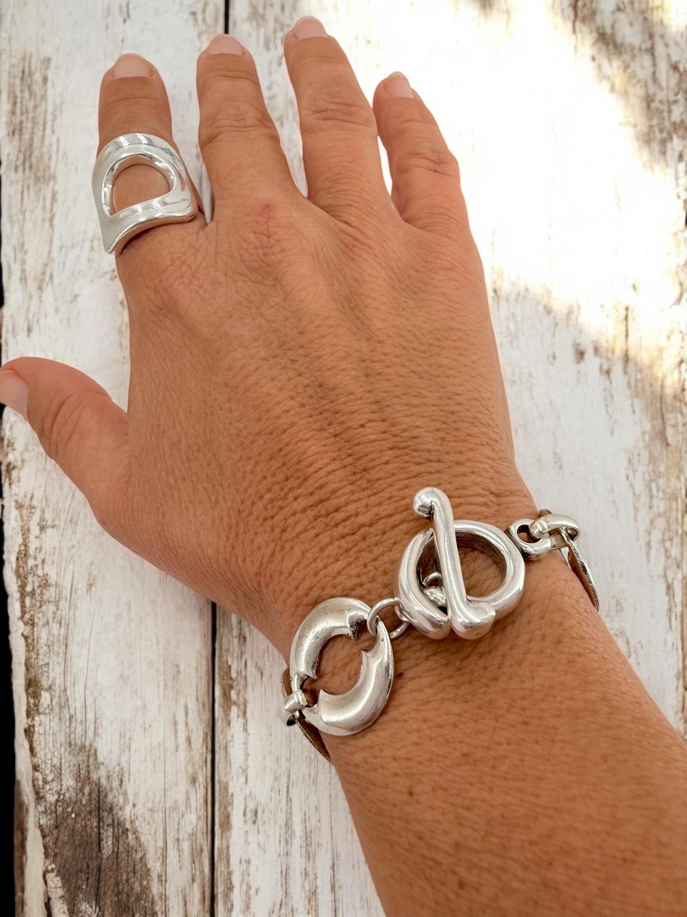 Chunky silver chain toggle bracelet, statement bracelet, thick chain bracelet, bold bracelet, bulky bracelet, gift for her, uno de 50 style