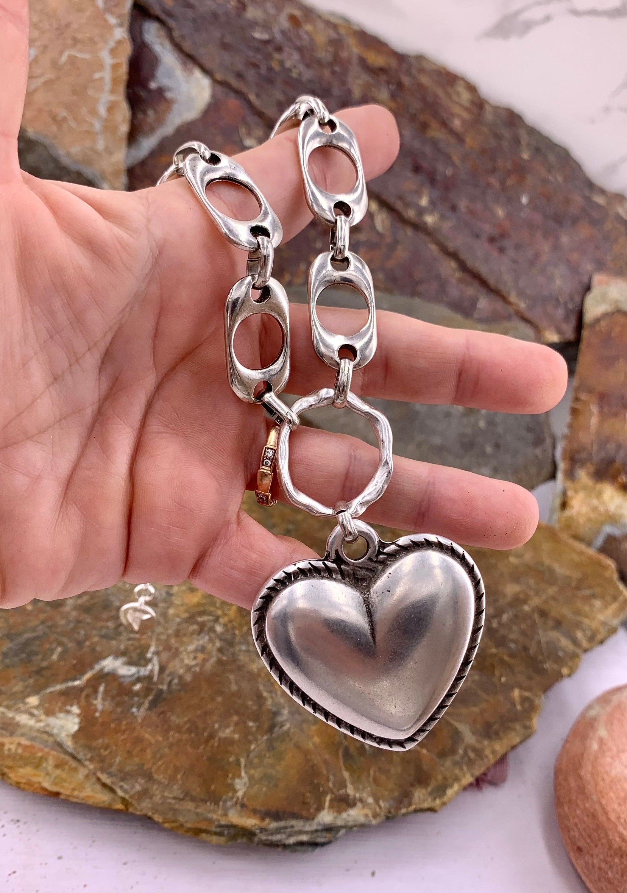 Heart pendant chunky silver chain choker, swarovski heart choker, bold chain choker, statement silver choker, chunky link chain choker,