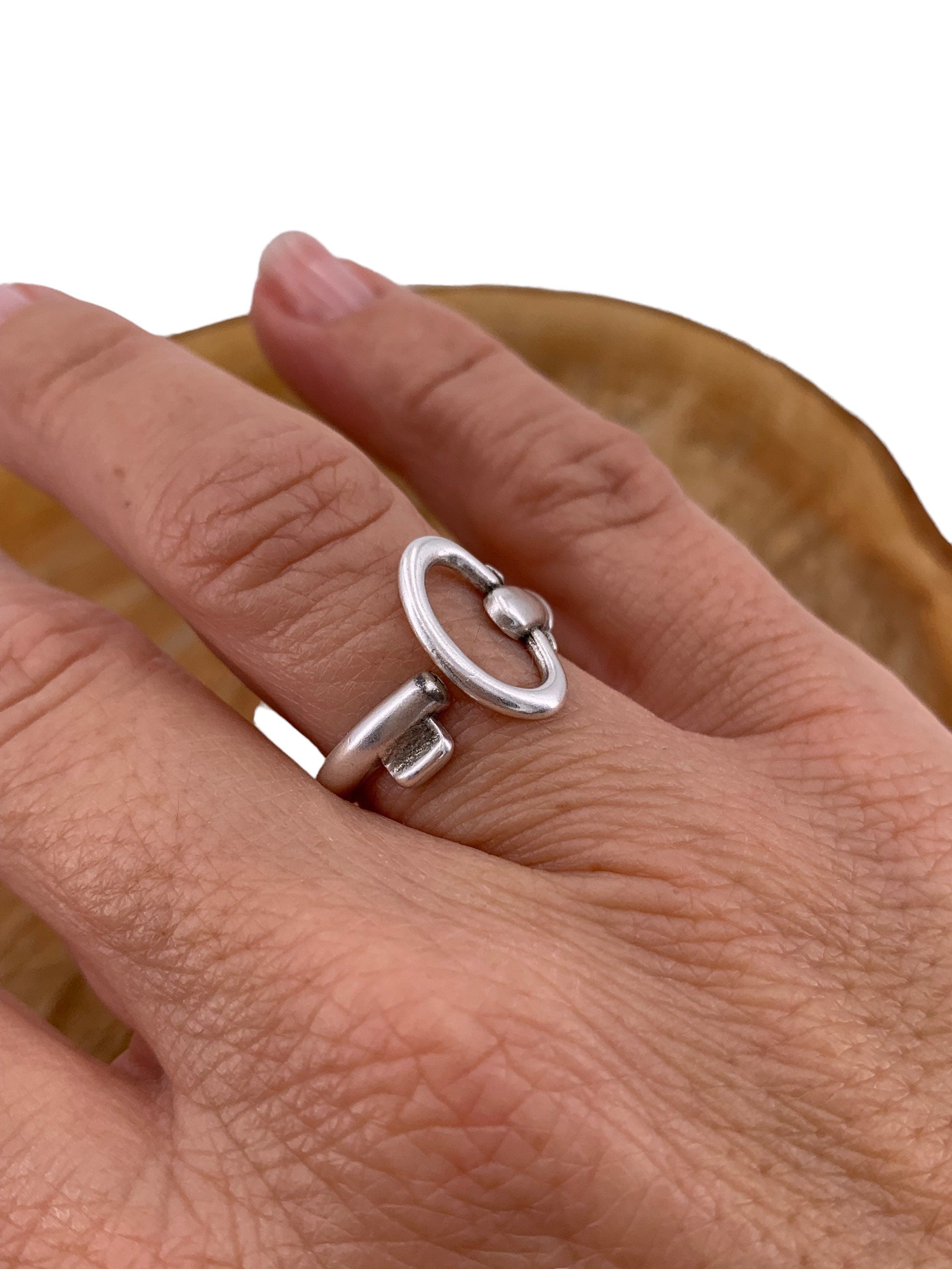 Key ring, boho silver ring, boho silver ring, original boho rings, shiny ring, statement ring, bohemian ring, Uno de 50 style
