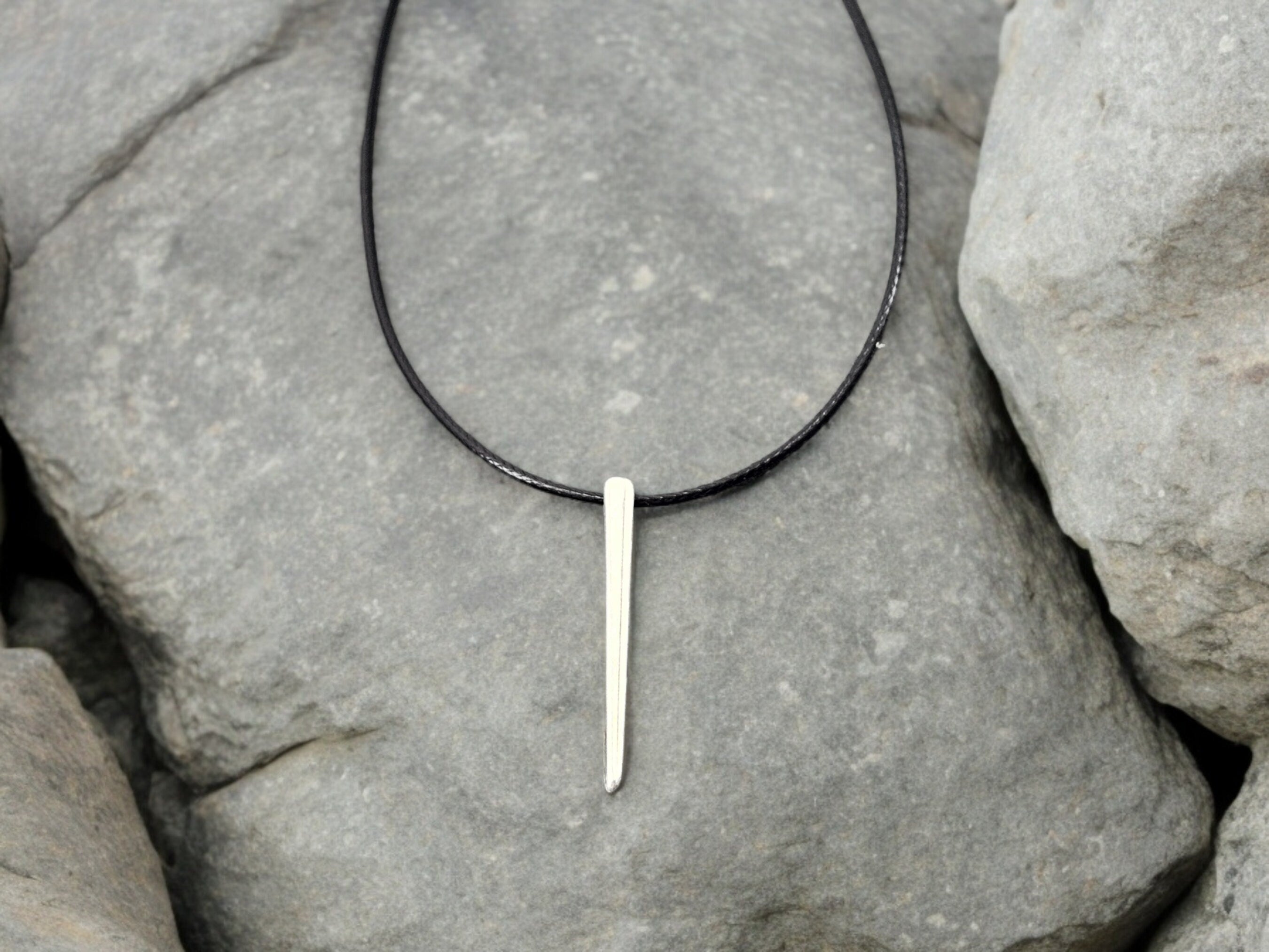 Customized Minimalist Engravable Pendant Necklace, Custom Coordinates, Dates or Names – Adjustable Cord for Everyday Style, customized gift