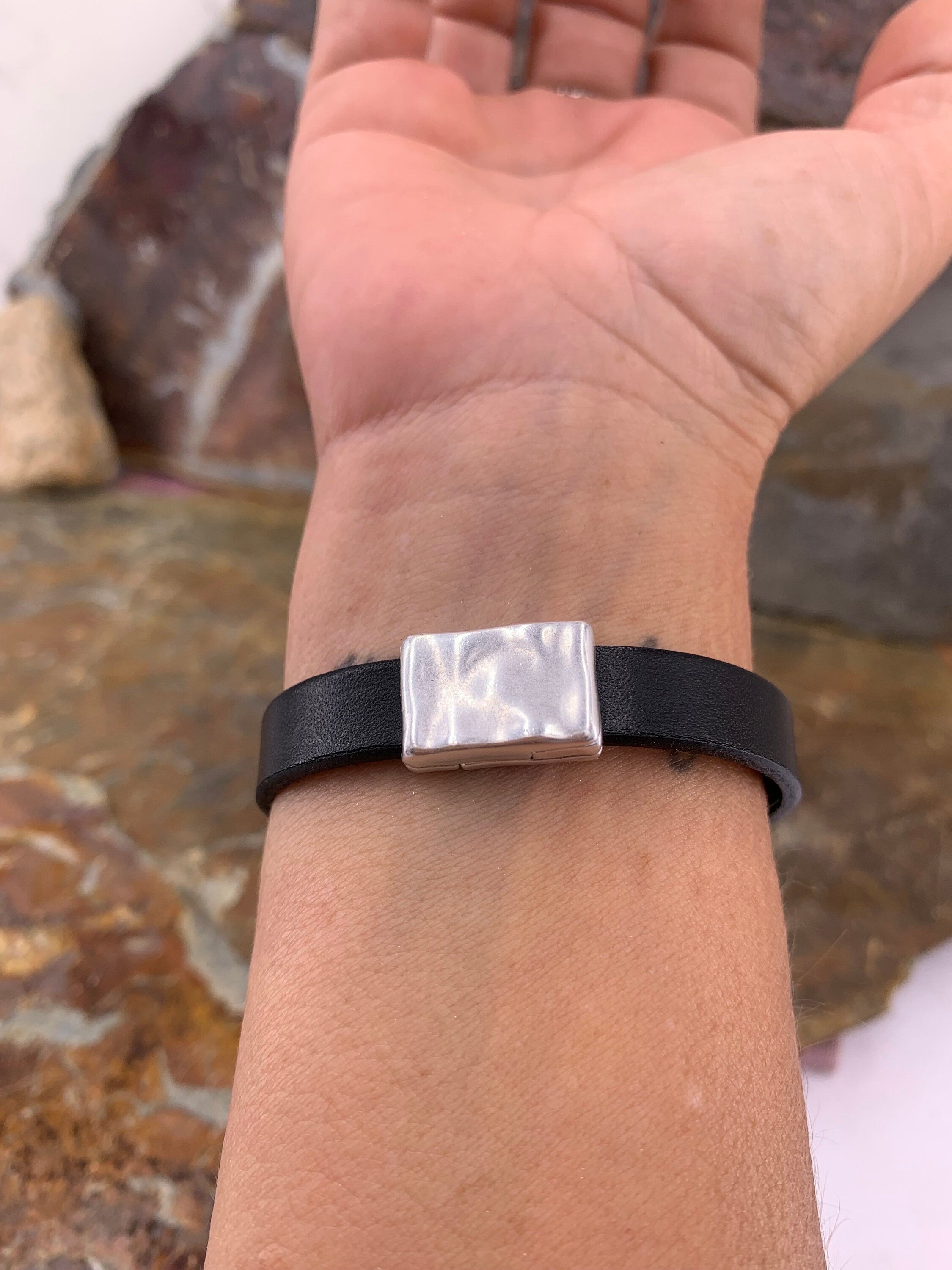 octopus unisex flat leather and silver bracelet with magnetic clasp ideal for birthday present for men and women, stylish leather bracelet