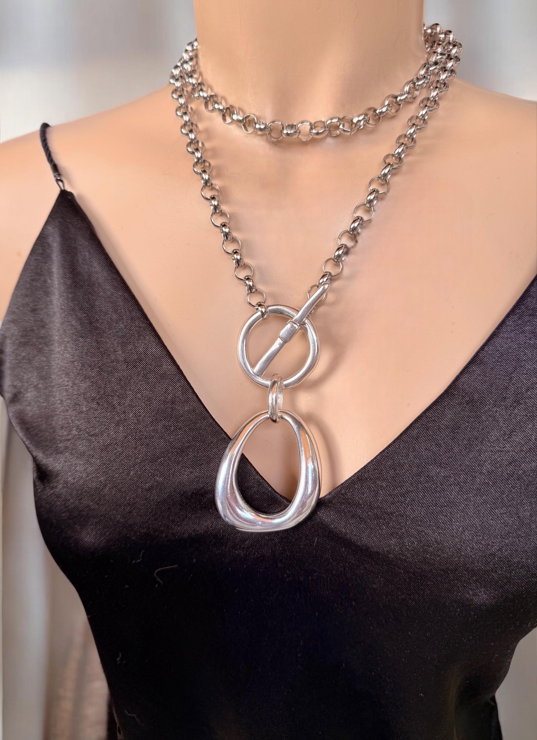 Layering silver chunky chain toggle necklace with statement pendant, multi strand choker, layered choker, black silver necklace, women gift