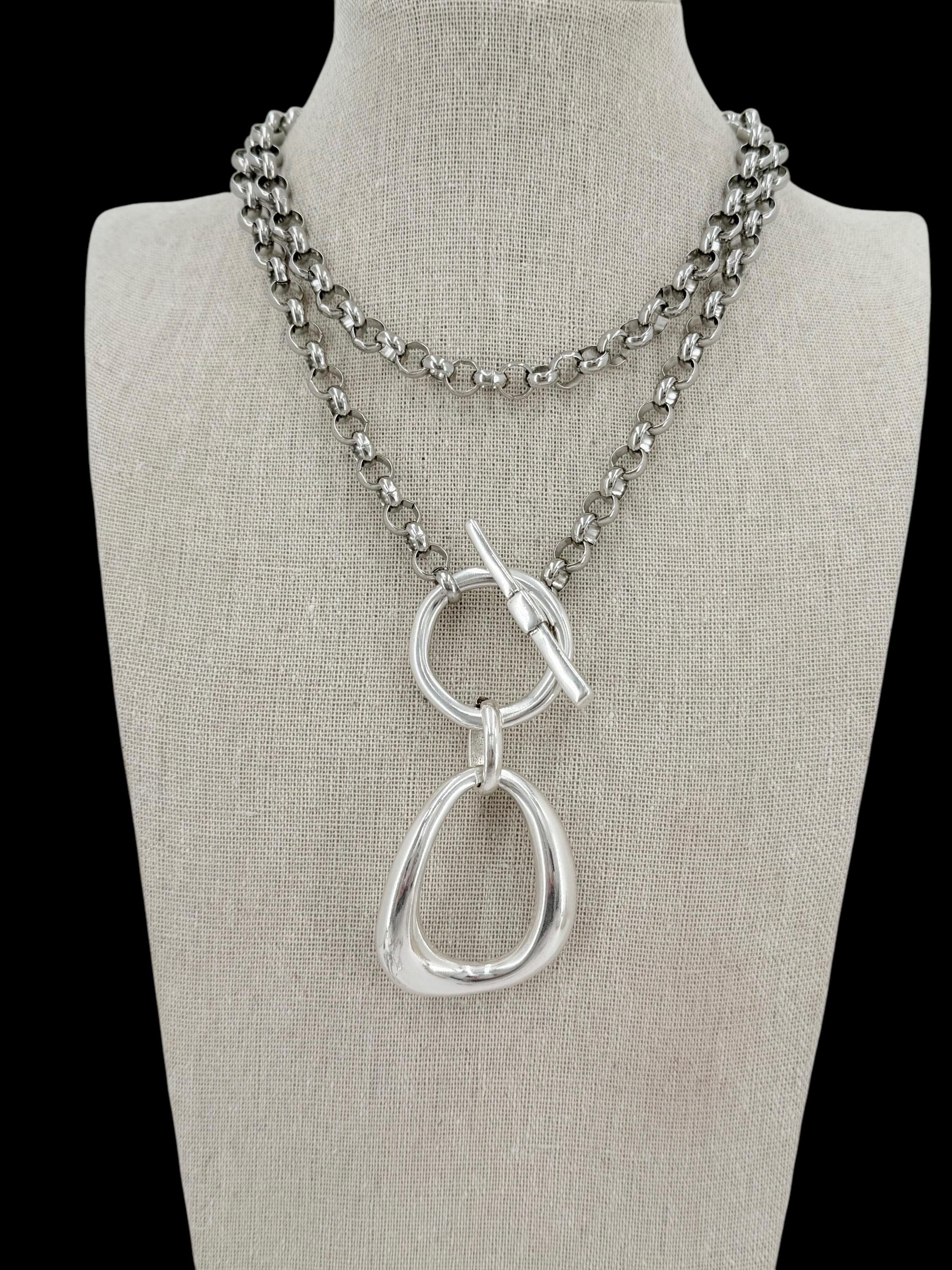 Layering silver chunky chain toggle necklace with statement pendant, multi strand choker, layered choker, black silver necklace, women gift
