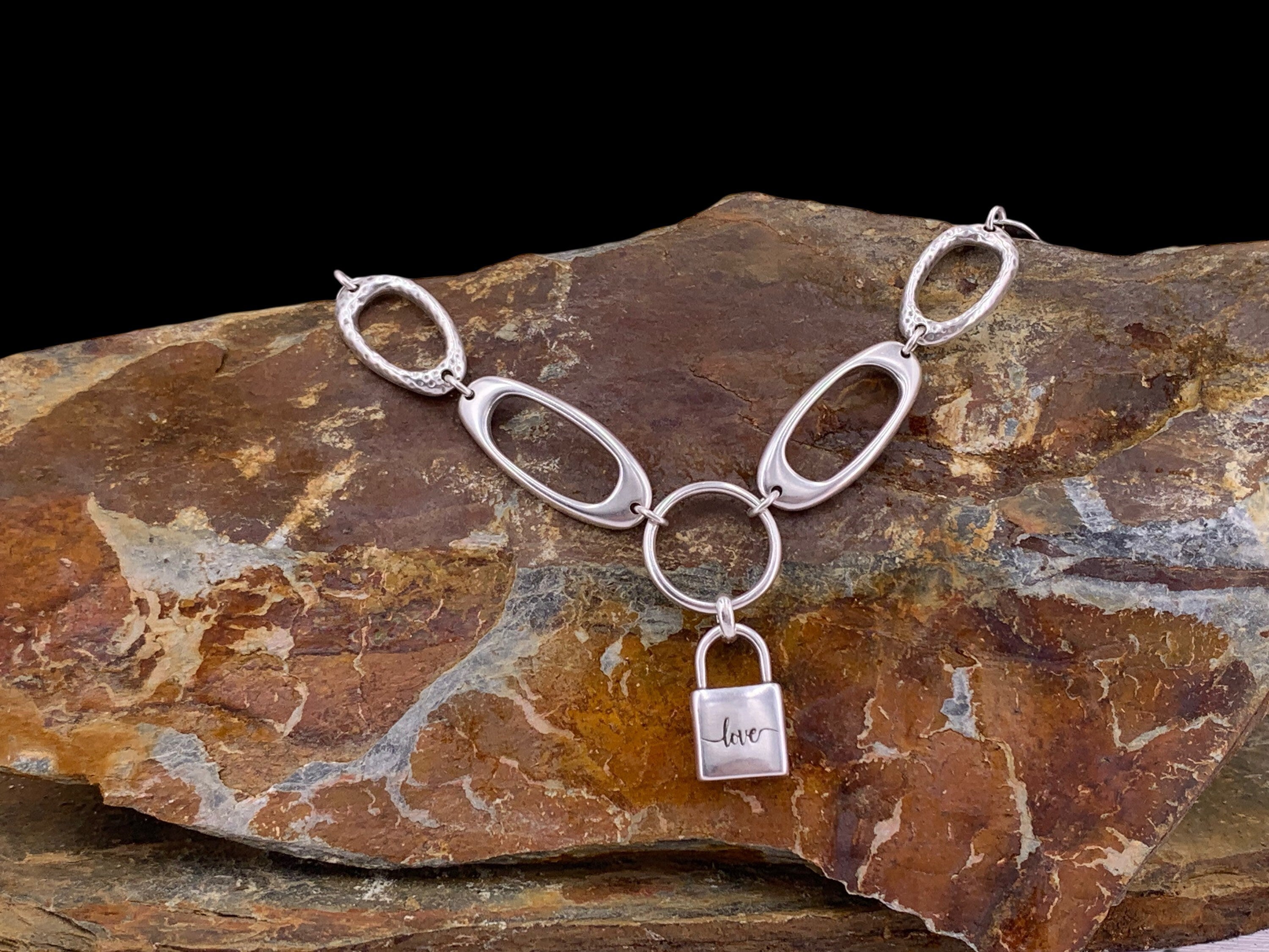 Chunky Silver Necklace, Bold Chain choker, Statement Necklace, Padlock Pendant choker, Statement Necklace, Curb Necklace, chunky choker