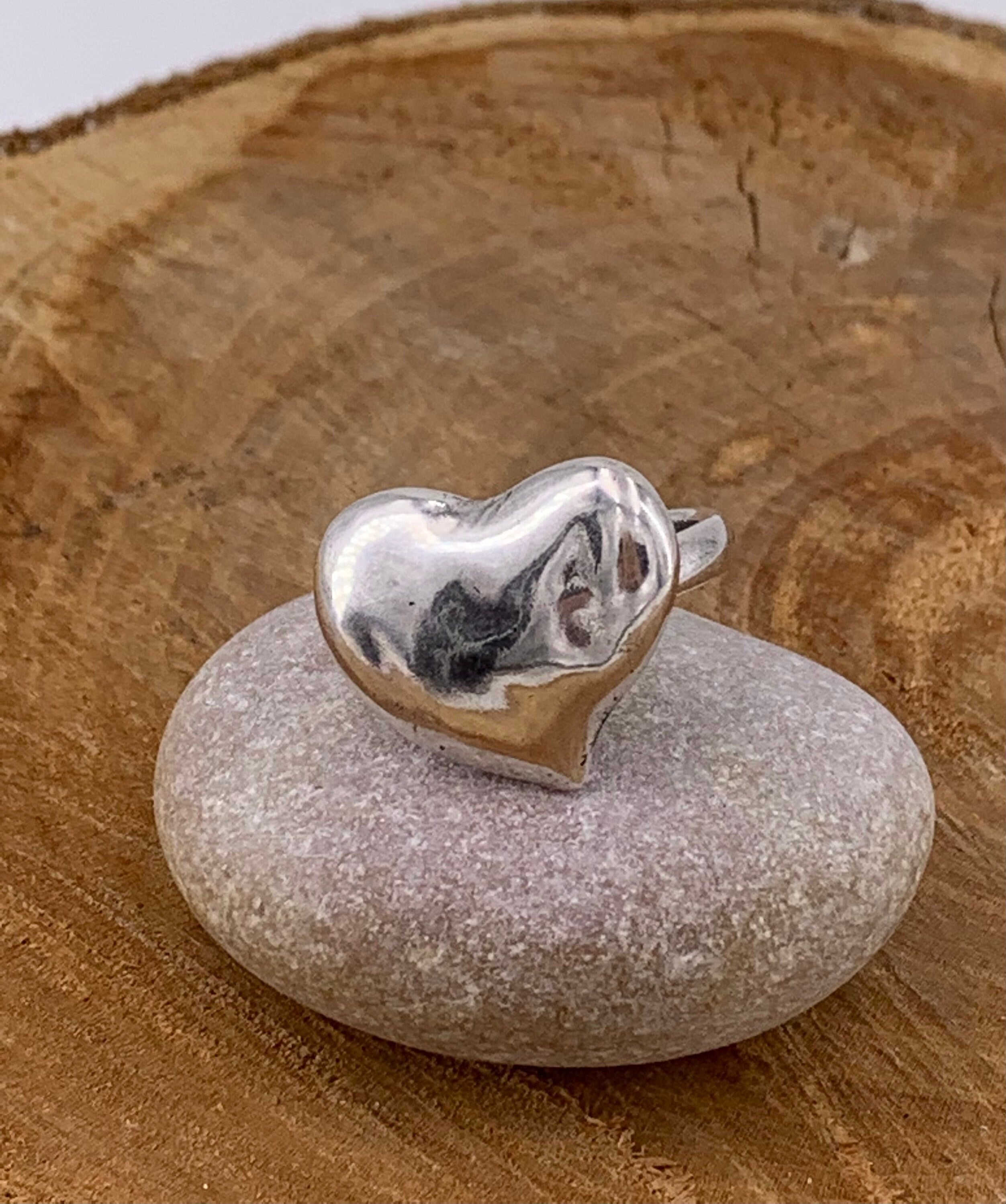 Anillo grueso, anillo boho de plata, anillo de plata boho grabado, anillo de corazón grande, anillo de declaración