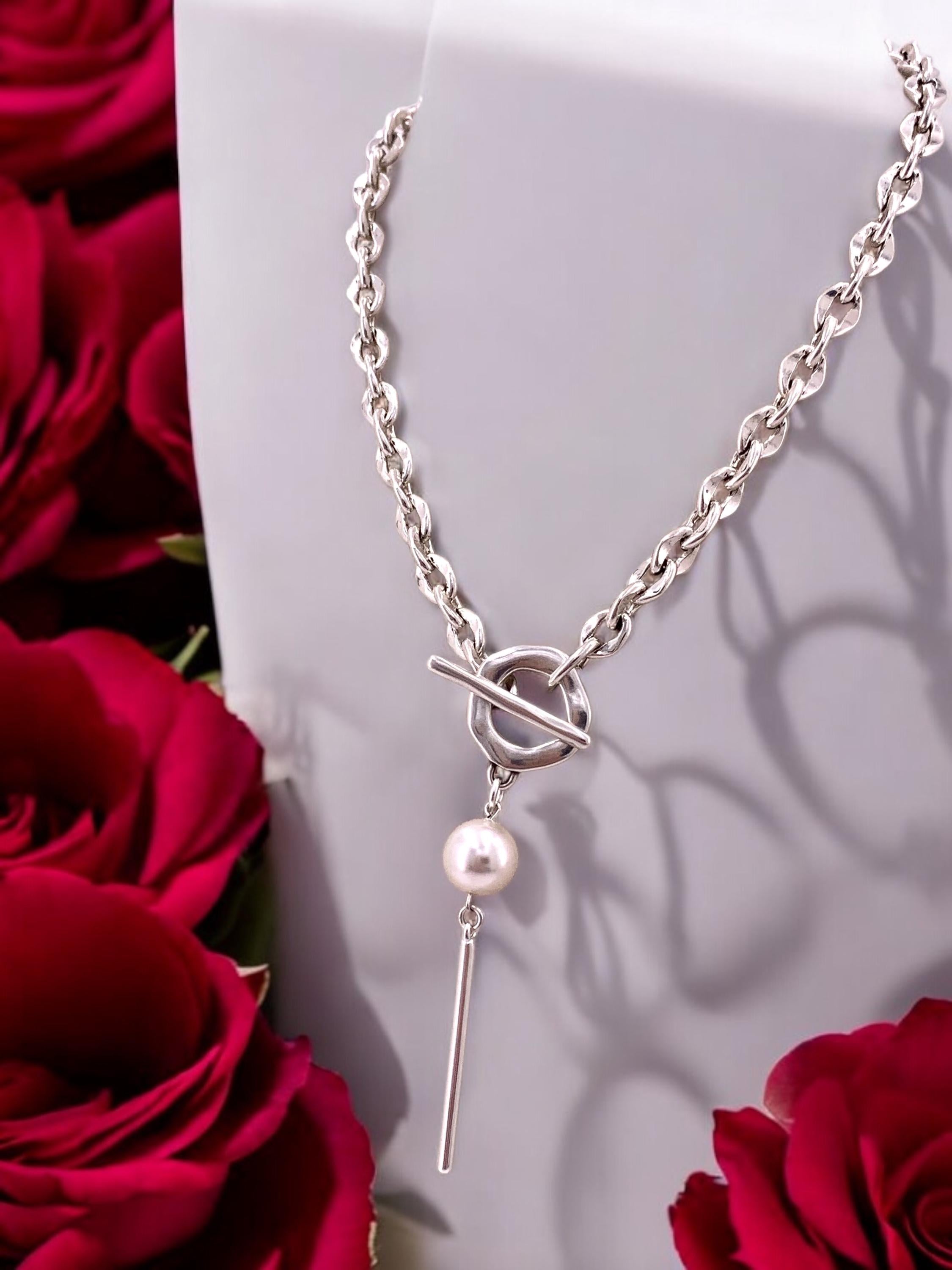 Silver chunky chain toggle lariat pearl pendant necklace, bohemian pearls necklace, bulky chain necklace, uno de 50 style, gift for her,