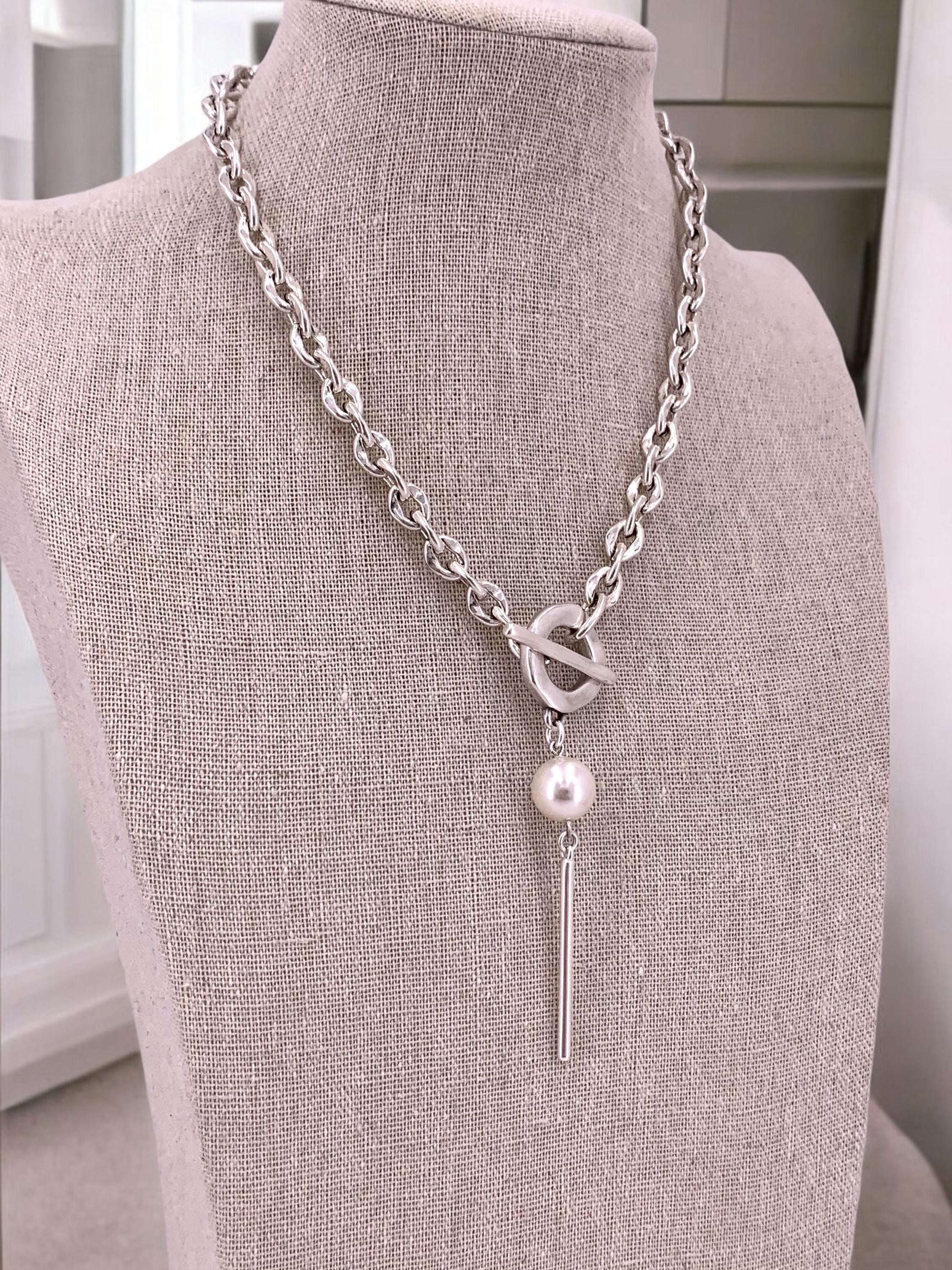 Silver chunky chain toggle lariat pearl pendant necklace, bohemian pearls necklace, bulky chain necklace, uno de 50 style, gift for her,