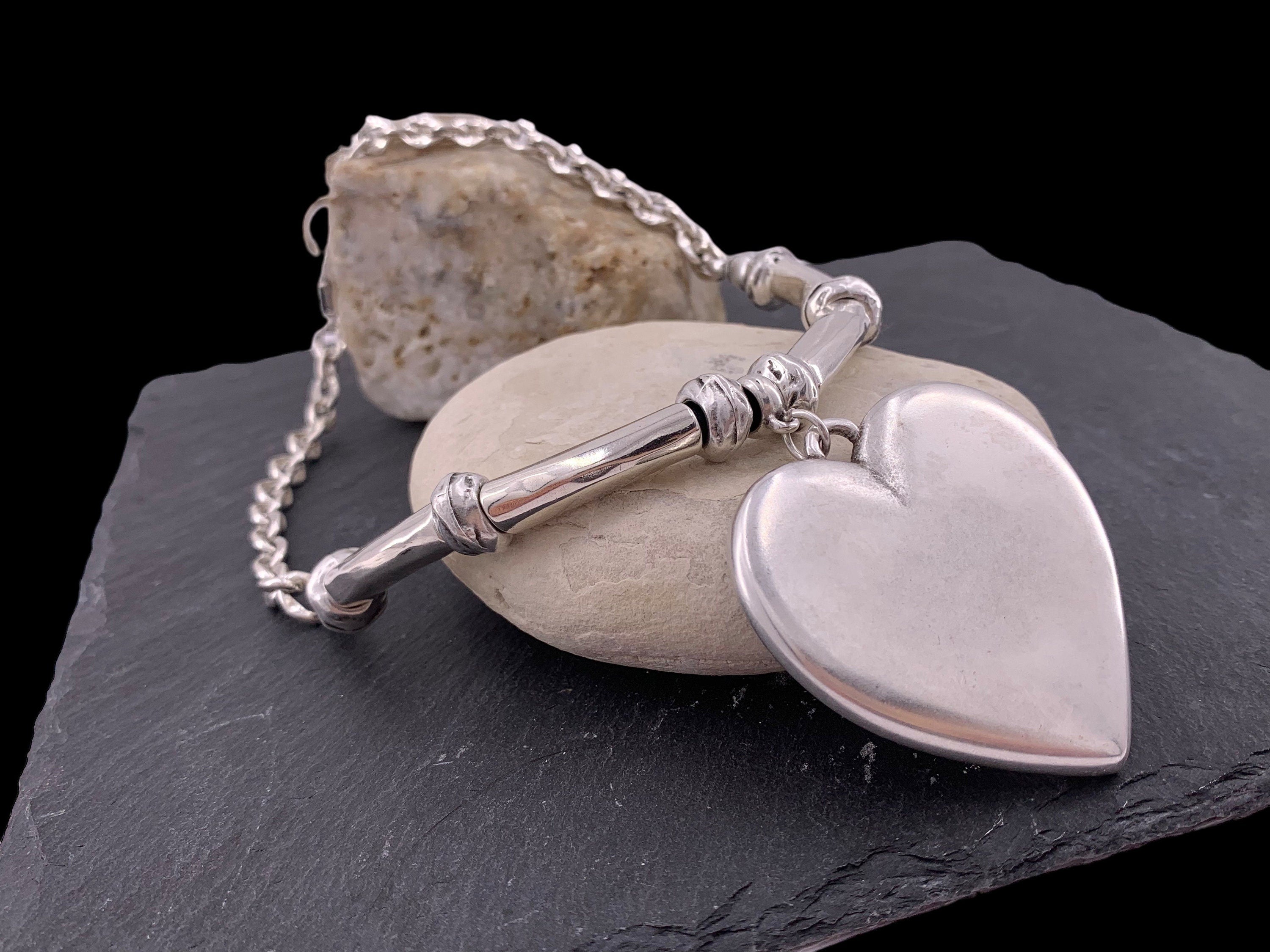 big heart pendant silver chunky chain necklace, Statement necklace, silver heavyweight necklace, gift for empowered women, uno de 50 style