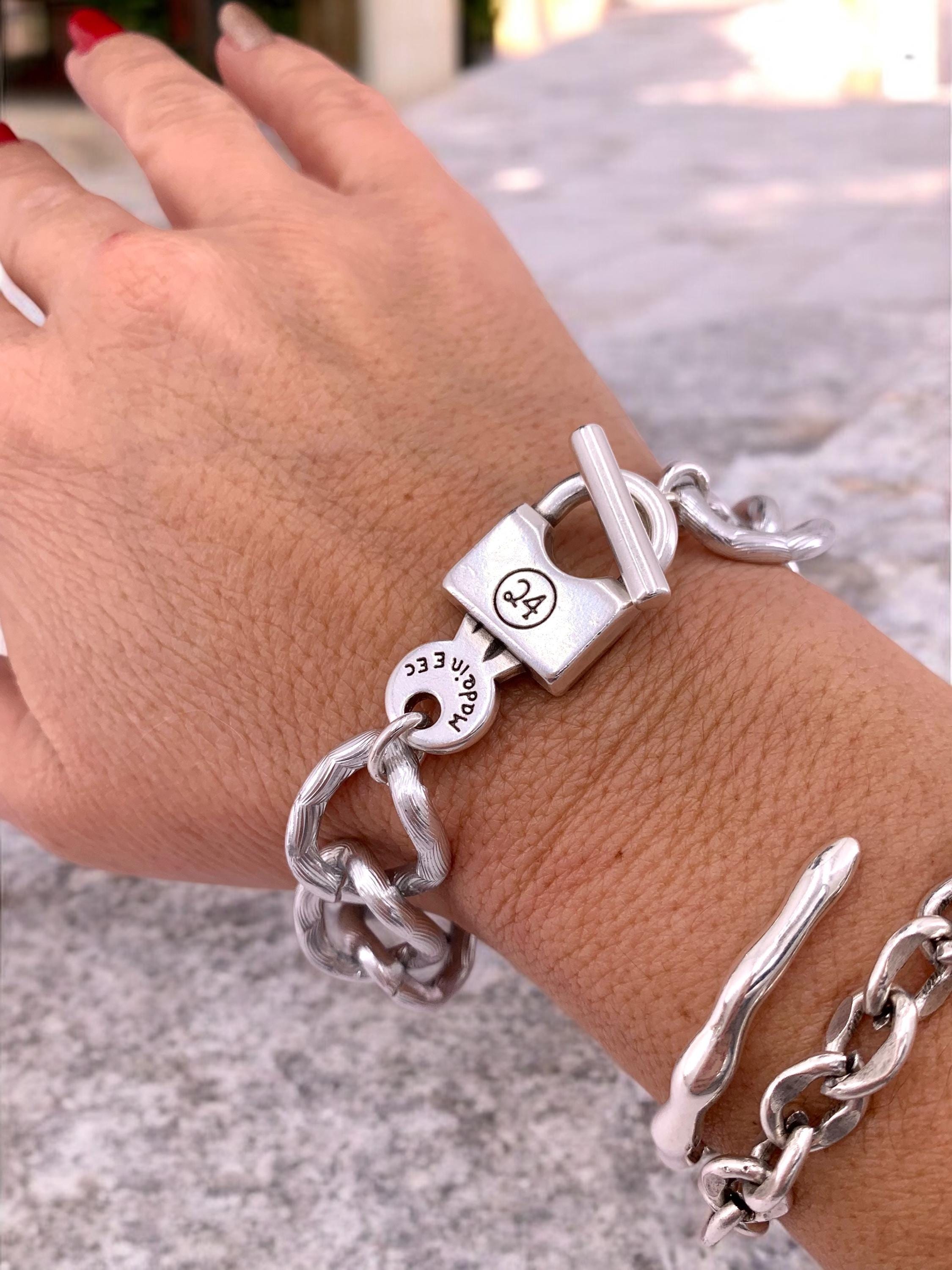 Toggle chunky chain silver bracelet, voluminous bracelet, bold chain bracelet, silver toggle bracelet, gift for sister, padlock bracelet