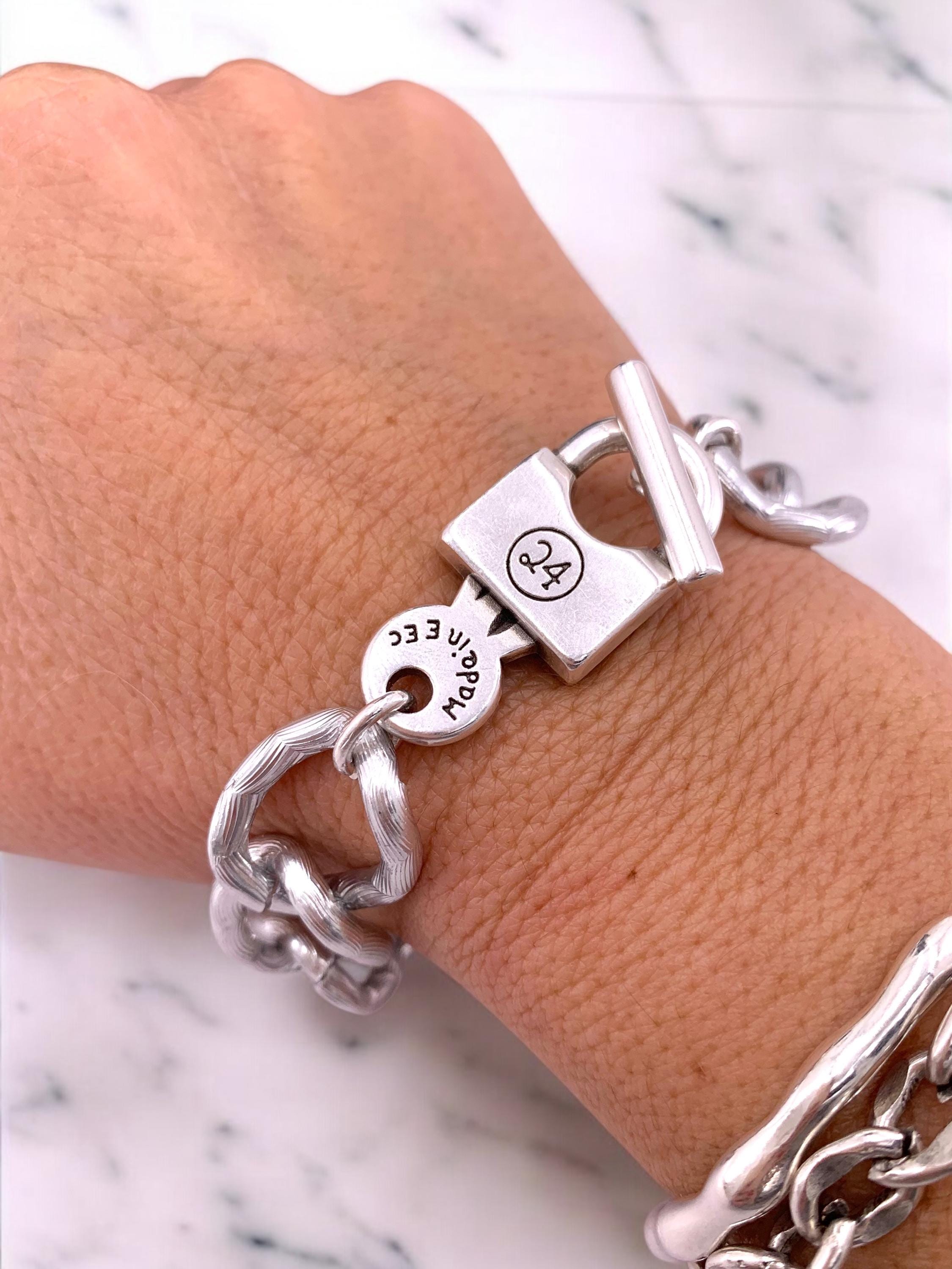 Toggle chunky chain silver bracelet, voluminous bracelet, bold chain bracelet, silver toggle bracelet, gift for sister, padlock bracelet