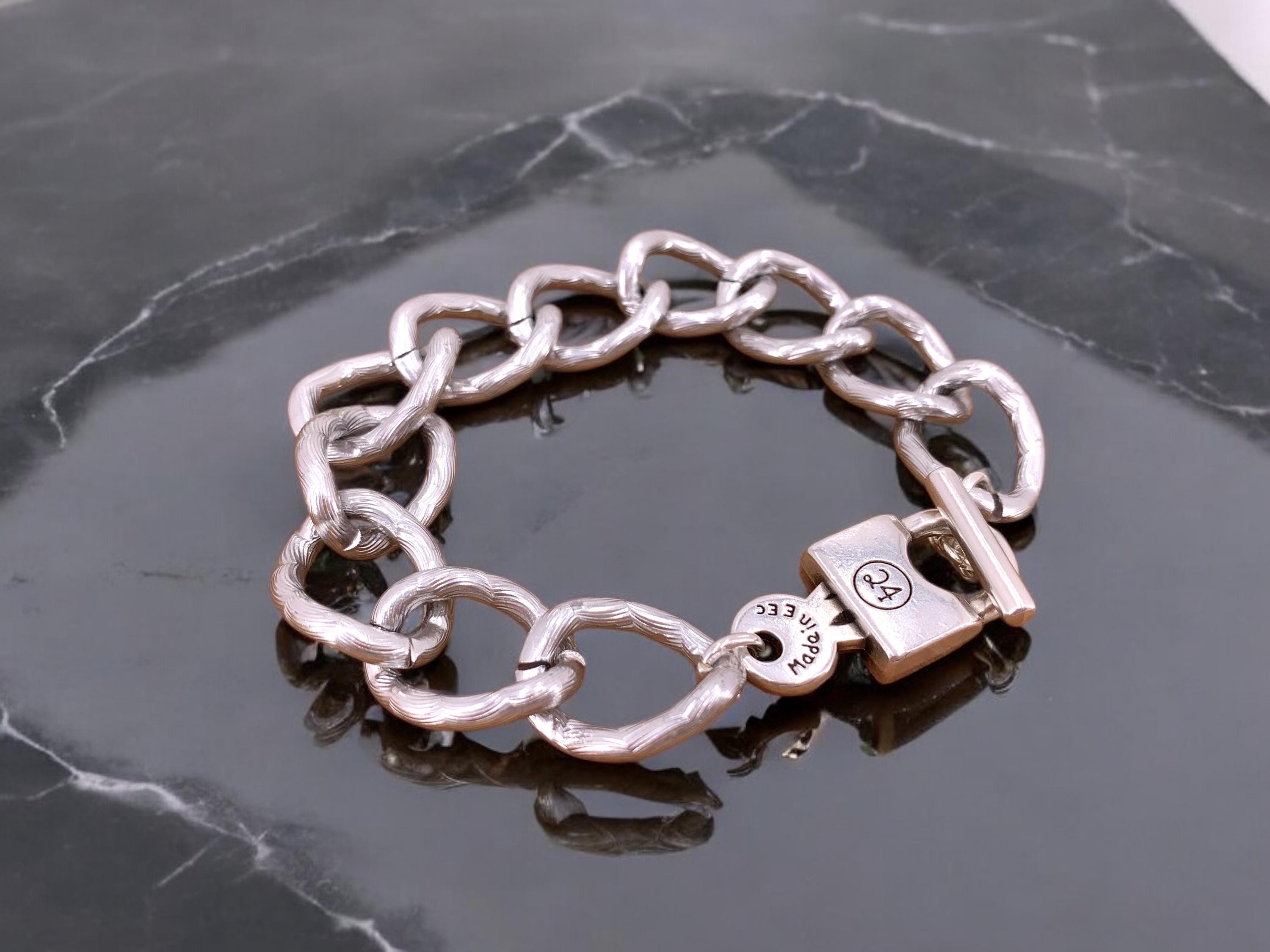 Toggle chunky chain silver bracelet, voluminous bracelet, bold chain bracelet, silver toggle bracelet, gift for sister, padlock bracelet