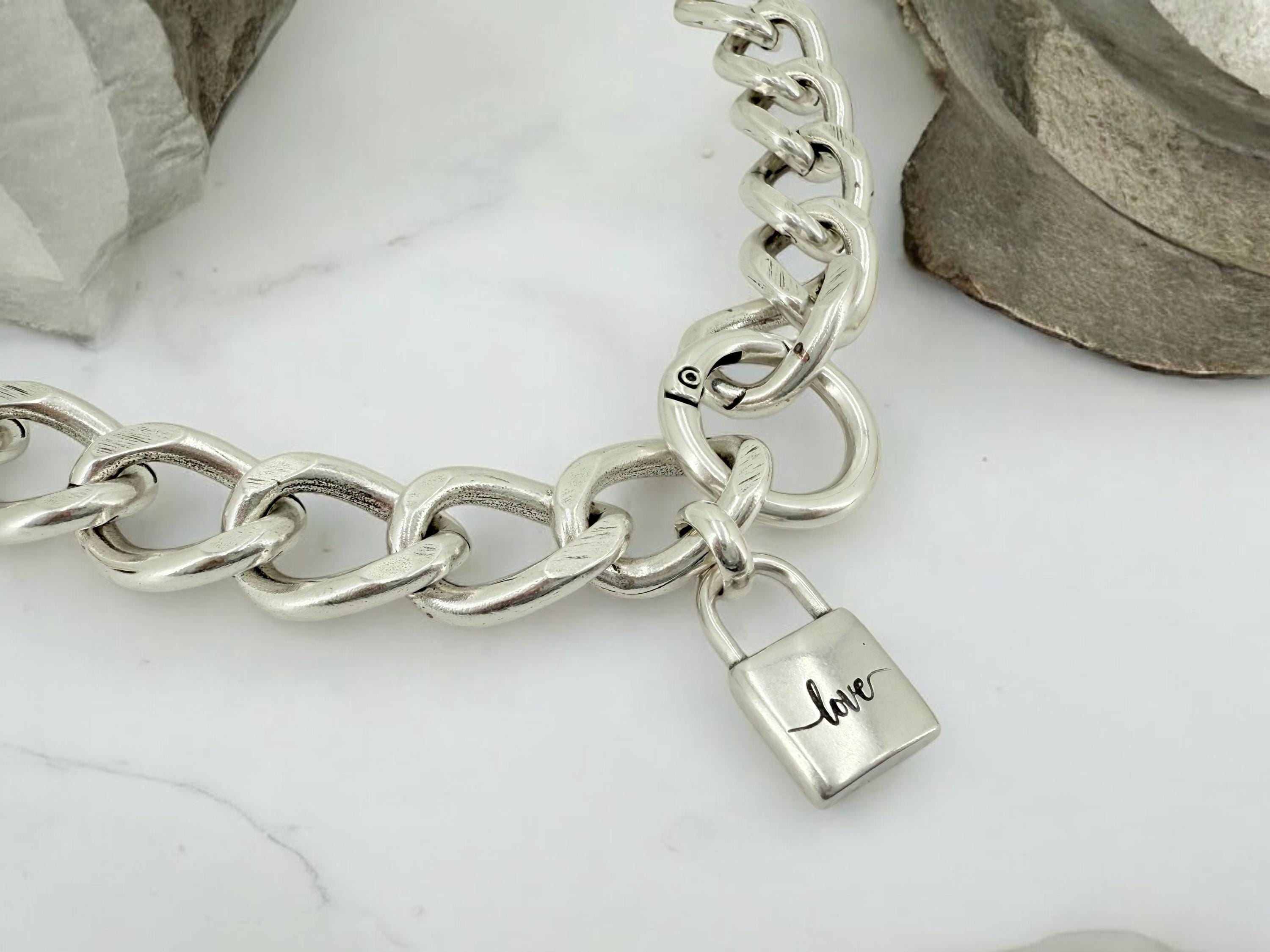 Chunky Chain Necklace with Padlock Pendant – Heavyweight Adjustable Statement Jewelry – Handmade in Zamak with 10-Micron Silver Plating –