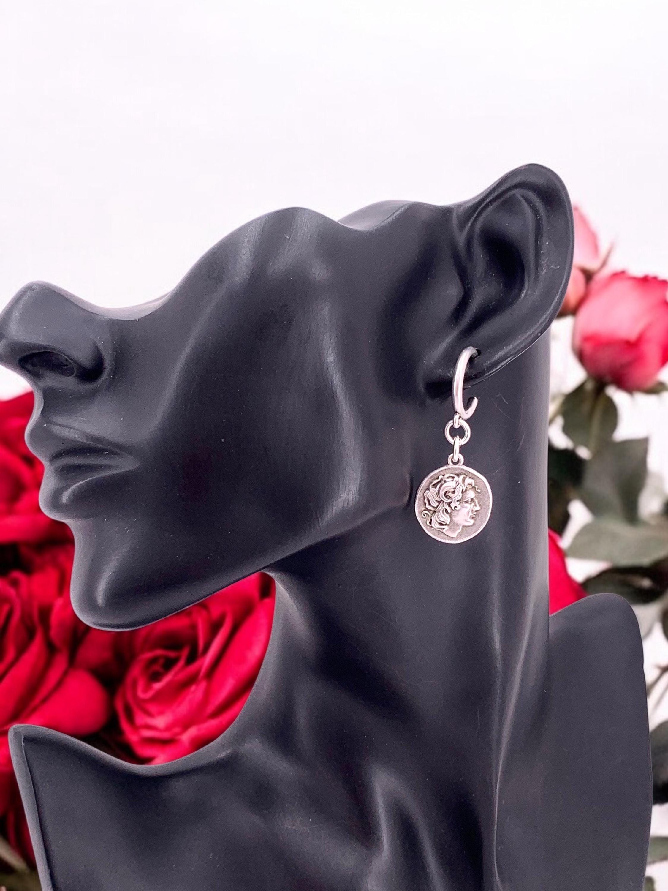 Huggie hoop dangle coins silver earrings, dropped silver coins earrings, hoop earrings, uno de 50 style, bohemian earrings, gift for women