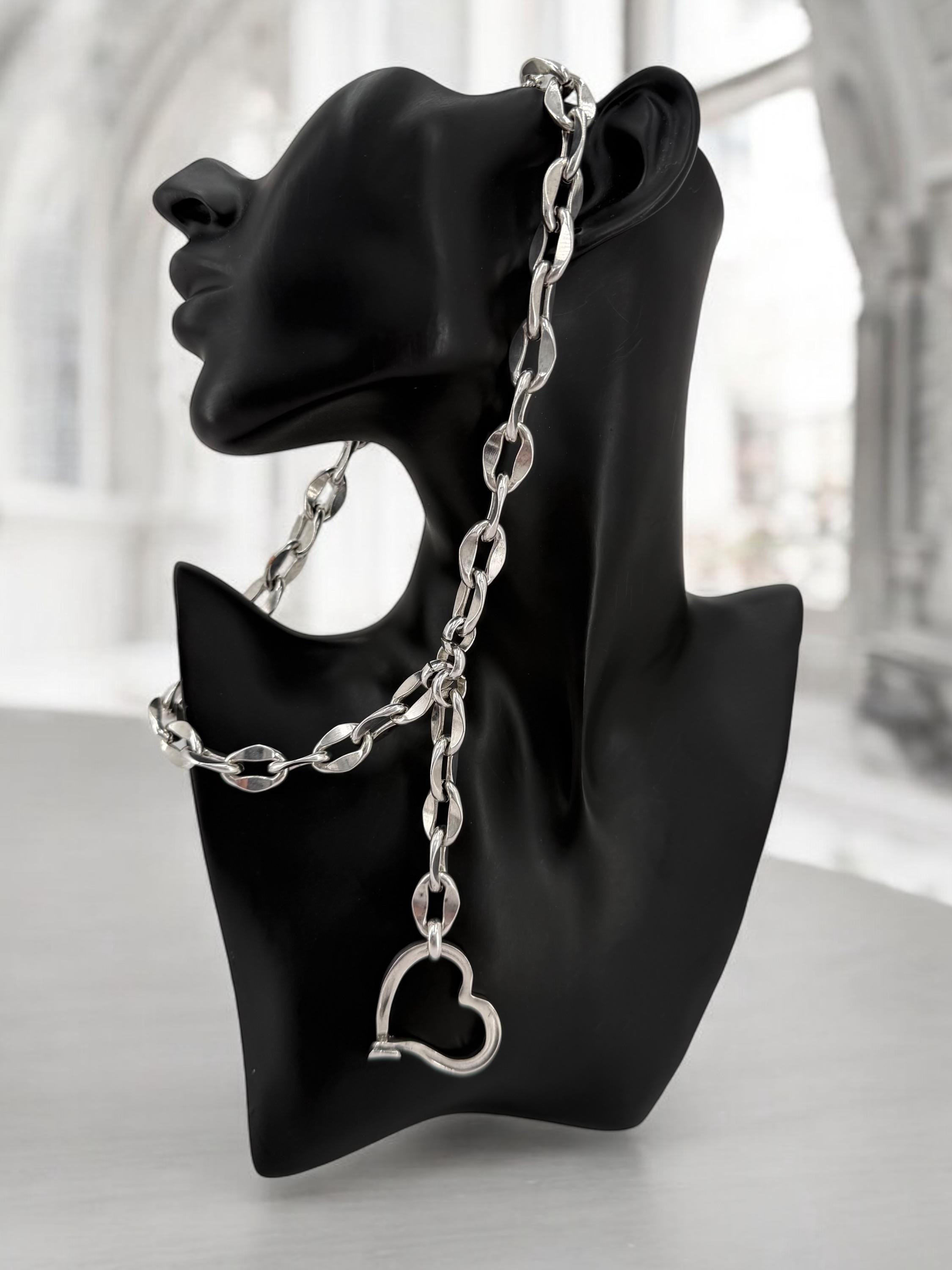 Chunky chain lariat big heart pendant necklace, Y silver bold chain necklace, bulky lariat necklace, uno de 50 style, statement pendant