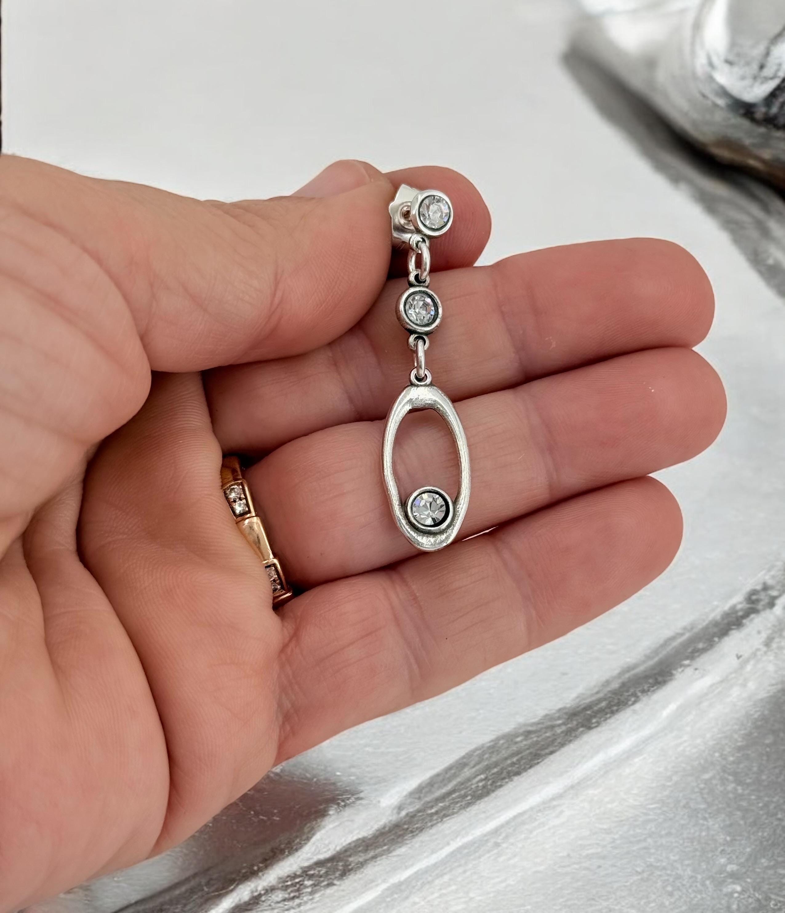 Dainty Swarovski crystal dangling silver earrings, elegant earrings for wedding, delicate crystal dropped earrings, uno de 50 style, gift