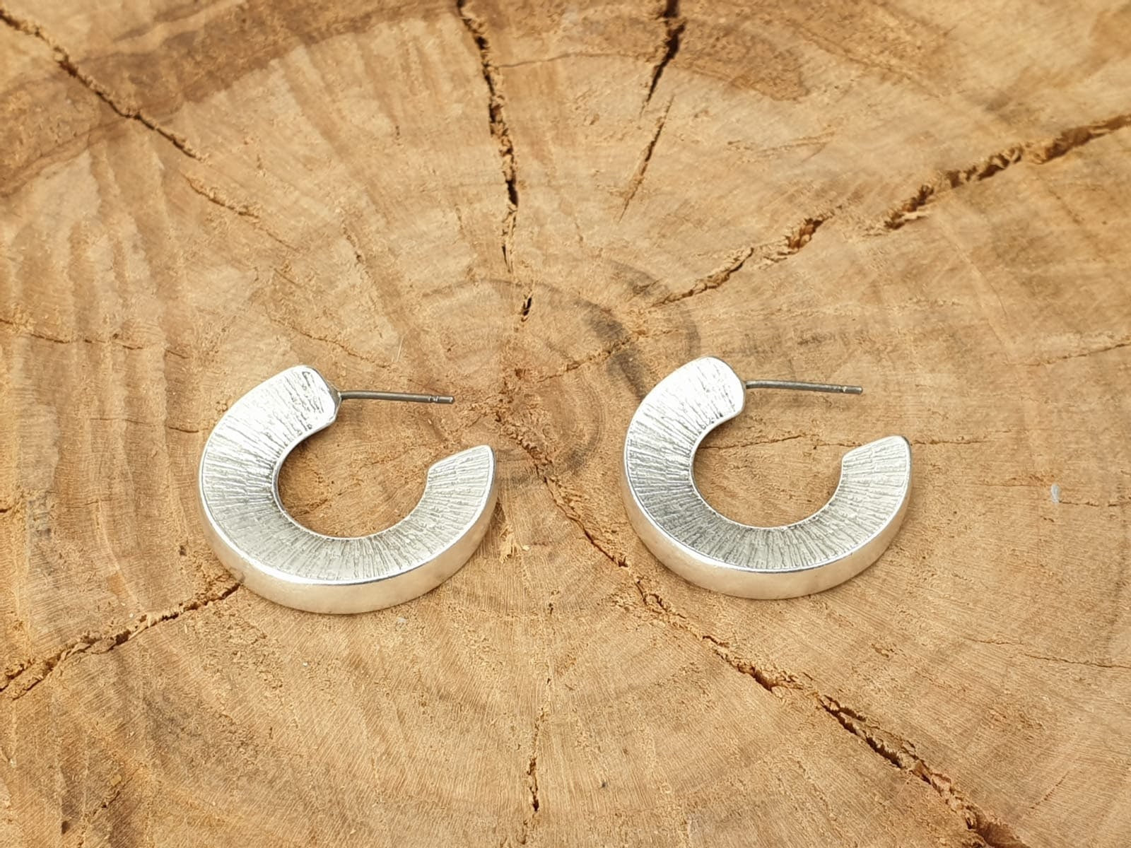 Brushed Silver Hoop Earrings, Modern Sunburst C-Hoops, Sculptural Geometric Earrings ,Minimalist Jewelry