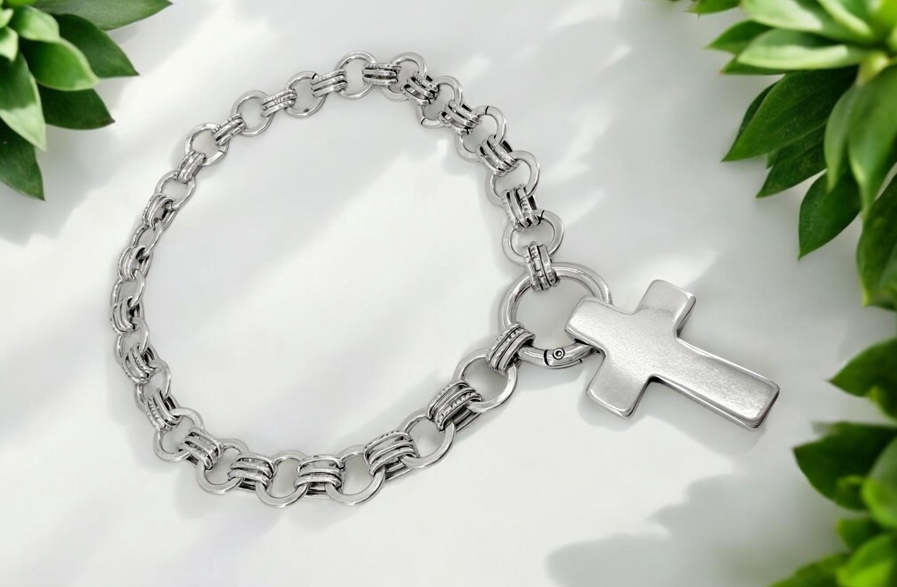 Silver chunky chain necklace with cross pendant, statement cross necklace, bold cross necklace, uno de 50 style, women’s gift, large chain