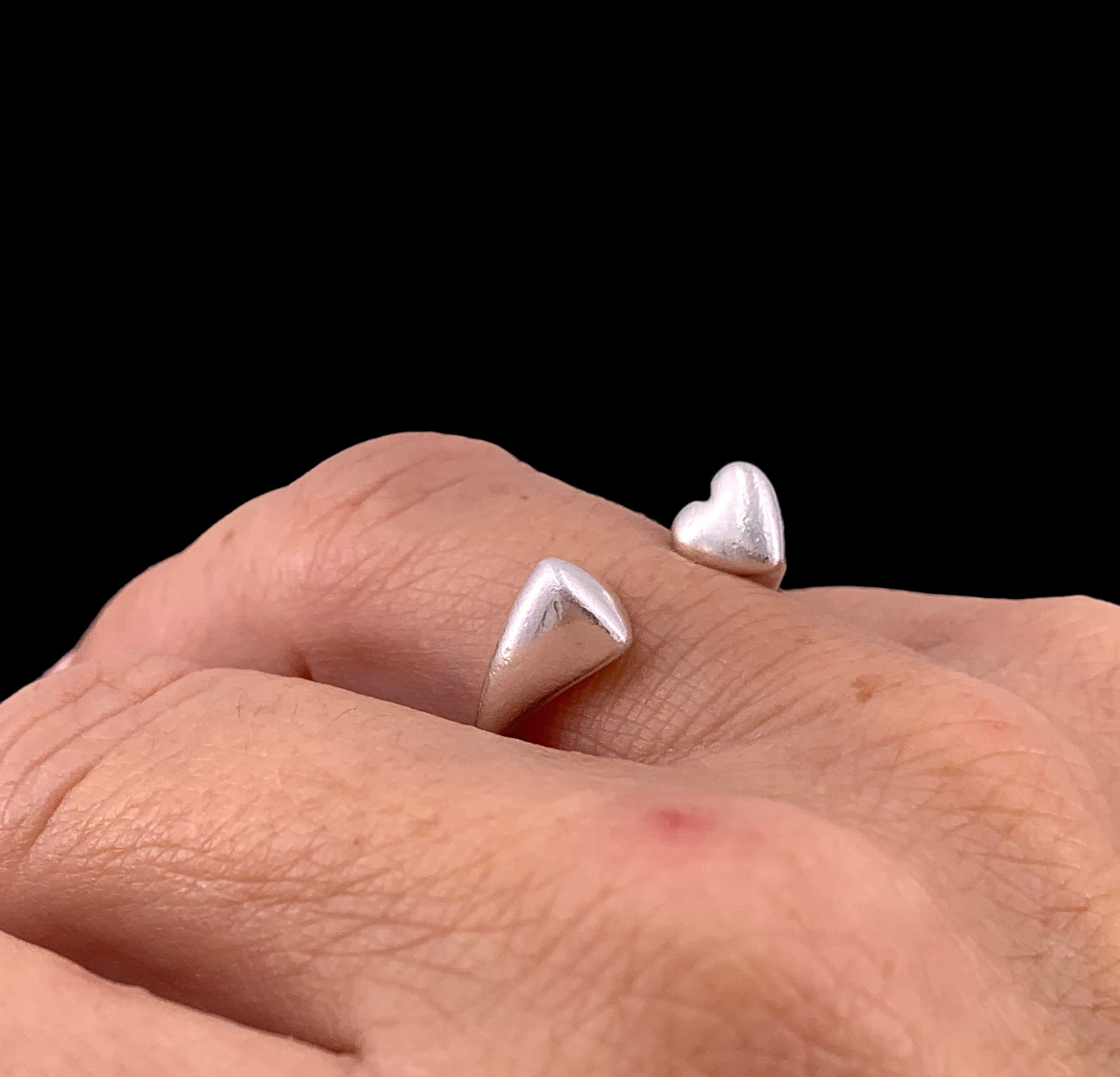 Hearts silver open ring, chunky ring, statement silver ring, open band ring, heart ring, , gift for girlfriend, cuff ring,