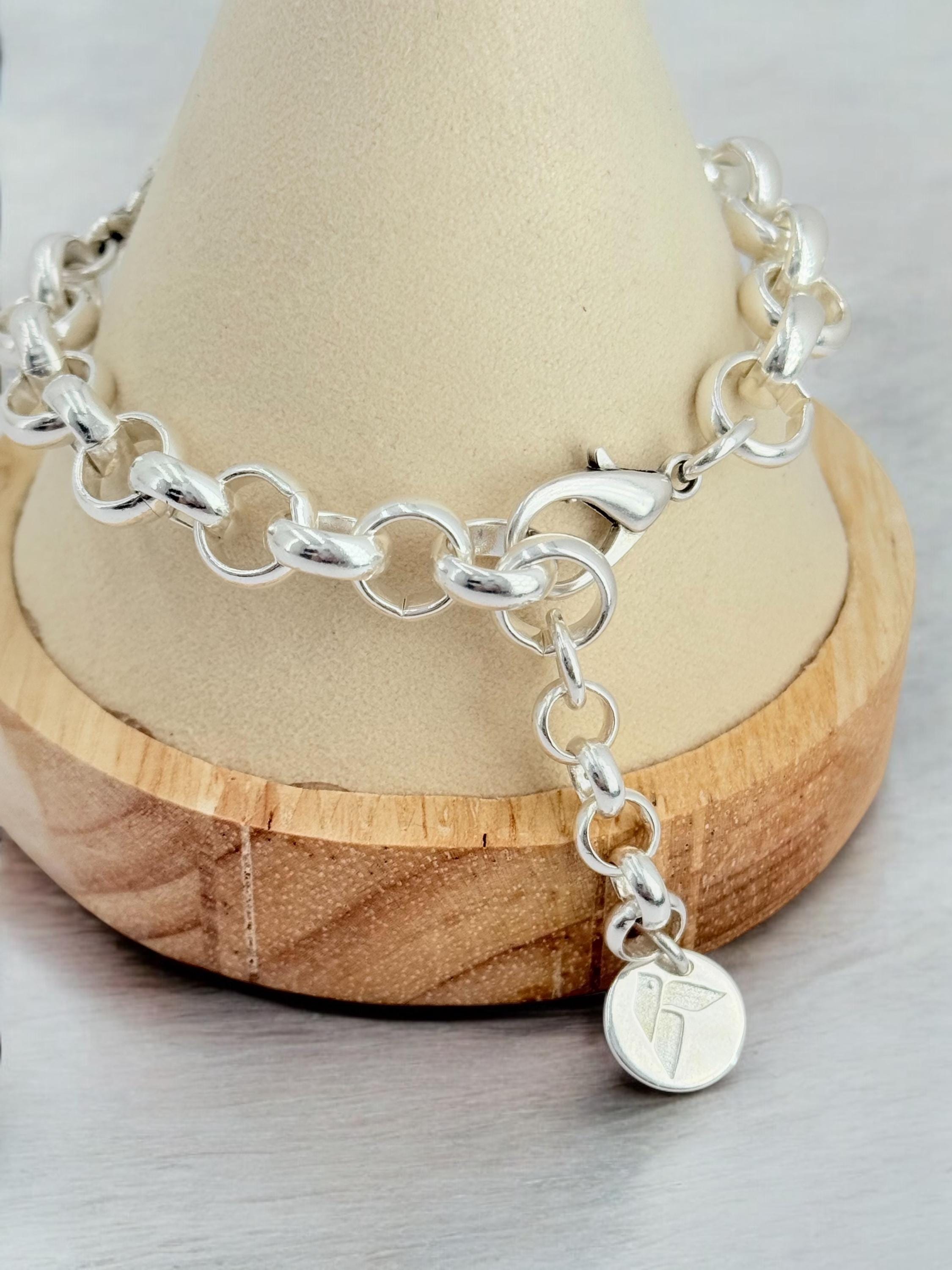 Chunky Silver chain leaf shaped bracelet, bold link rolo bracelet, heavyweight chain bracelet, leaf bracelet, uno de 50 style, women’s gift