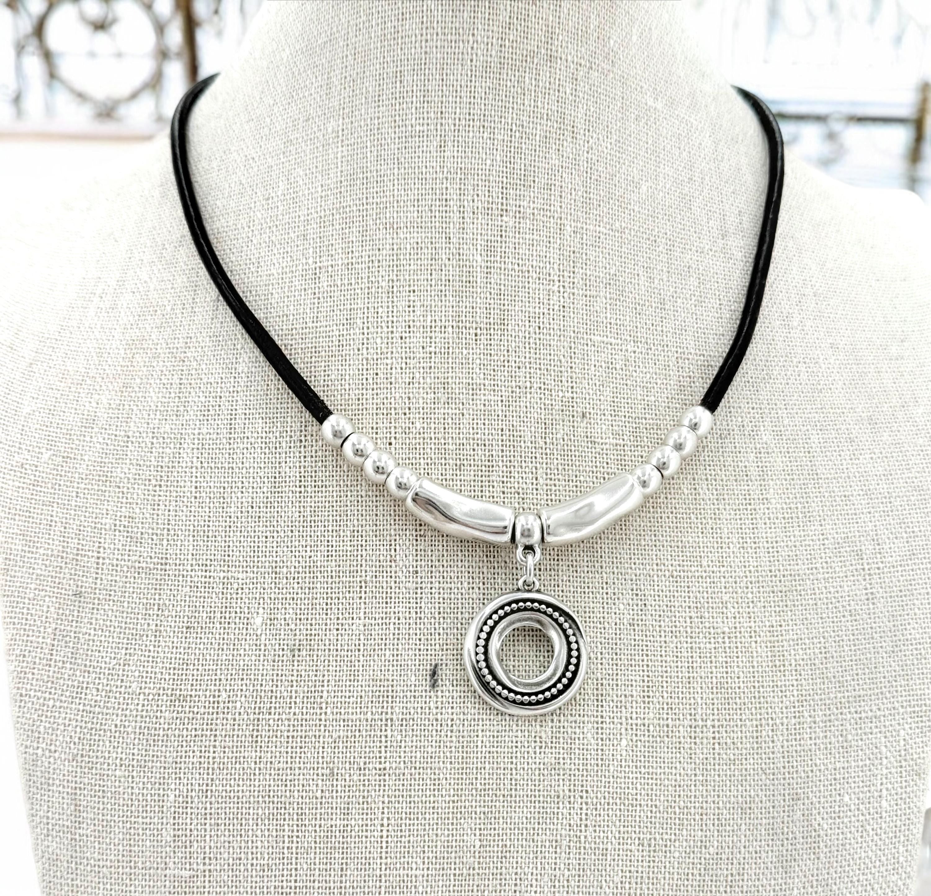 Leather necklace with silver beads and circle engraved pendant, gift for her, uno de 50 style, silver pendant leather choker, leather choker
