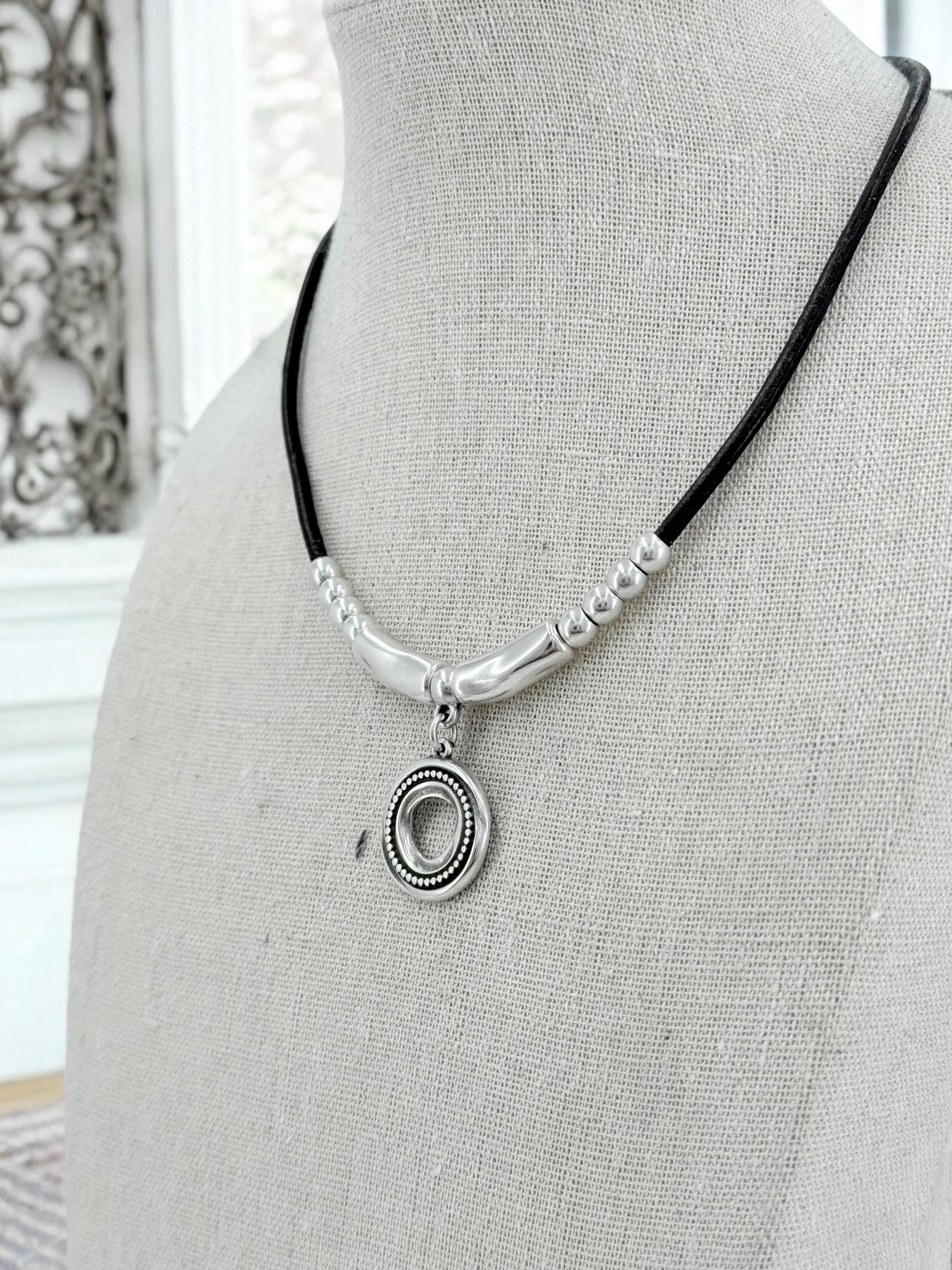 Leather necklace with silver beads and circle engraved pendant, gift for her, uno de 50 style, silver pendant leather choker, leather choker