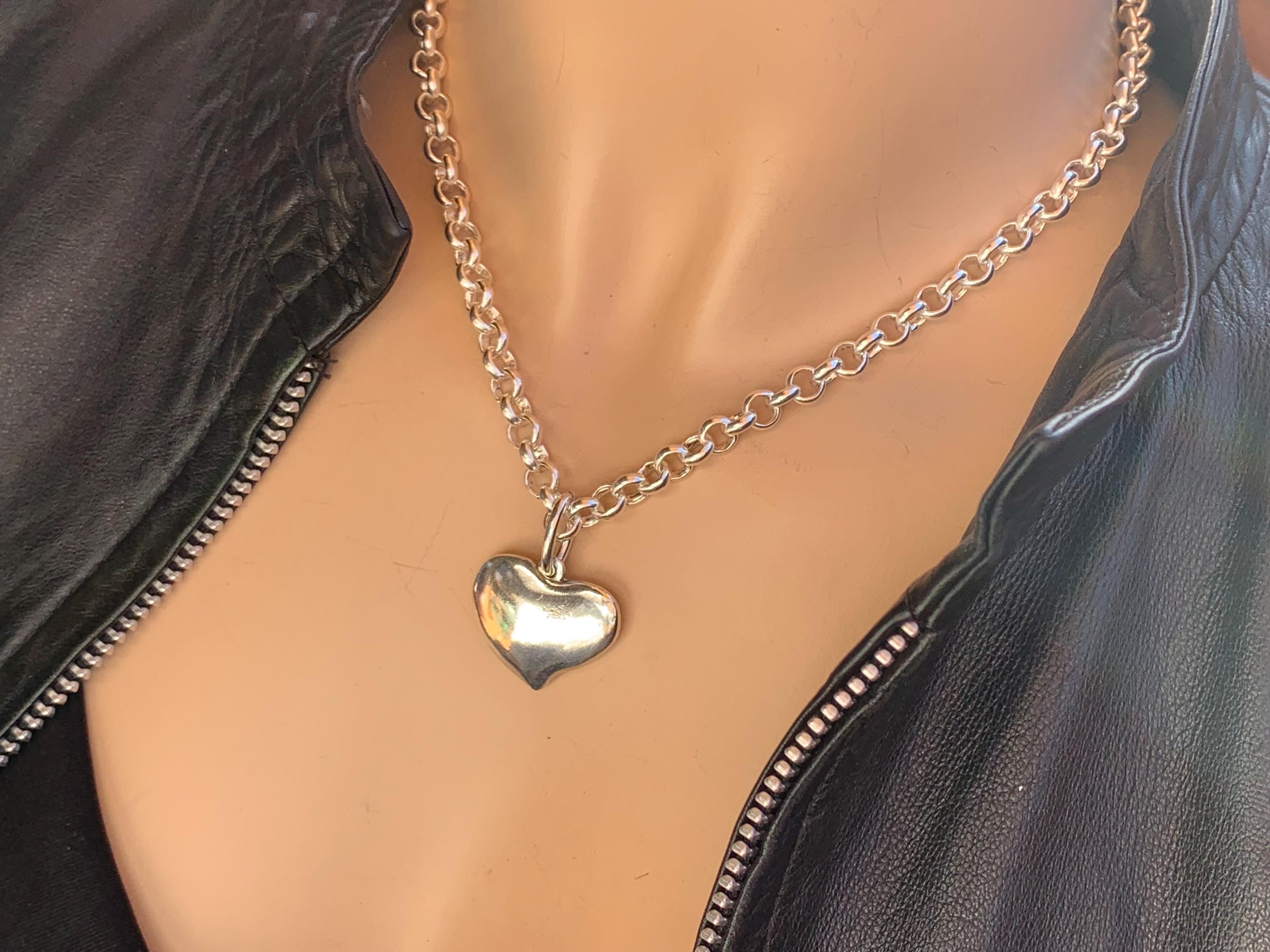 Heart pendant chunky silver chain necklace, silver heavyweight rolo chain necklace, heart pendant necklace, uno de 50 style, Valentines gift