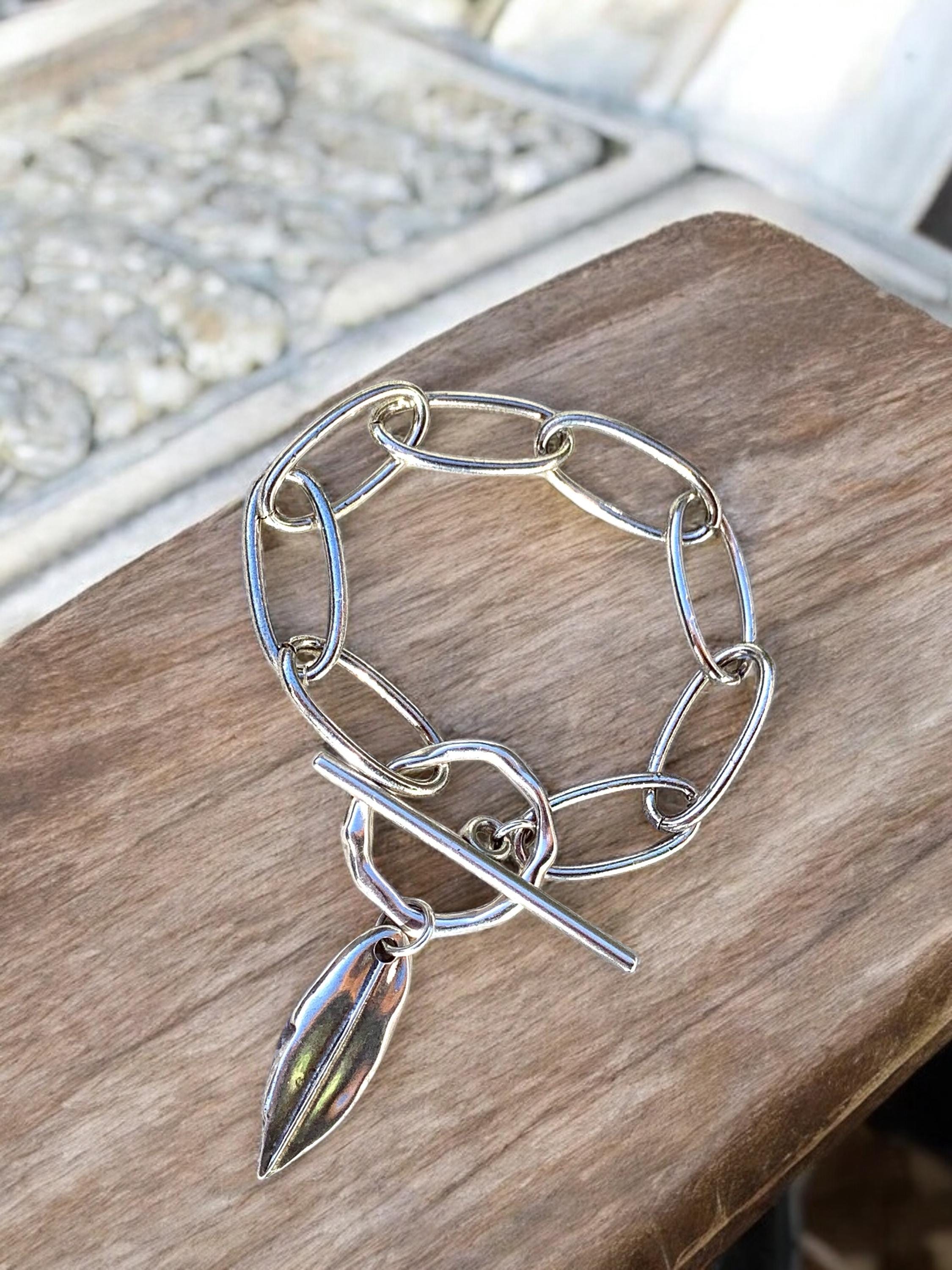 Big link silver toggle bracelet with leaf pendant bracelet, pendant chunky bracelet, , customized bracelet, valentines gift