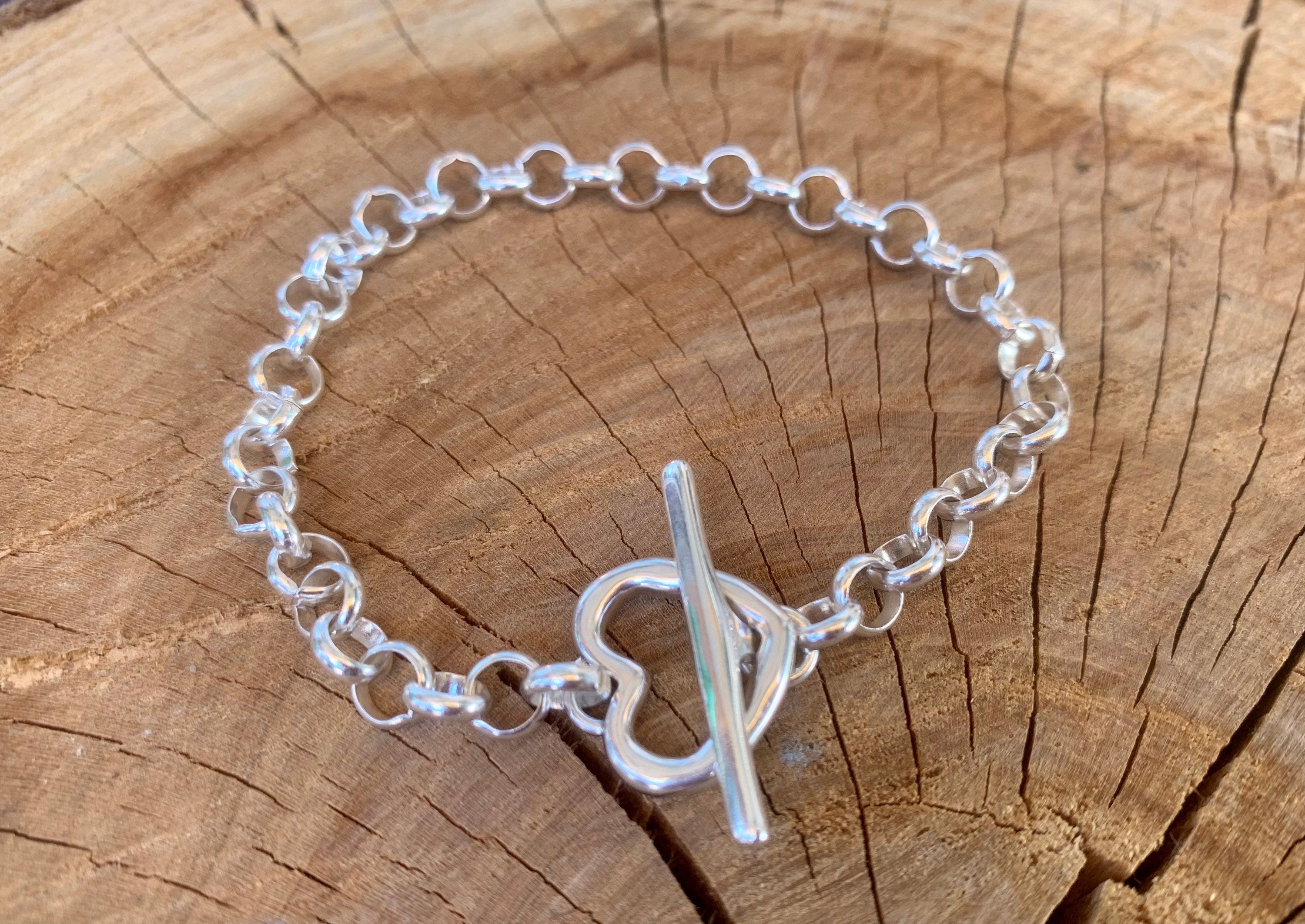 Custom silver Rolo Chain Bracelet with Heart Toggle – Bold & Romantic Statement with Sculptural Elegance,