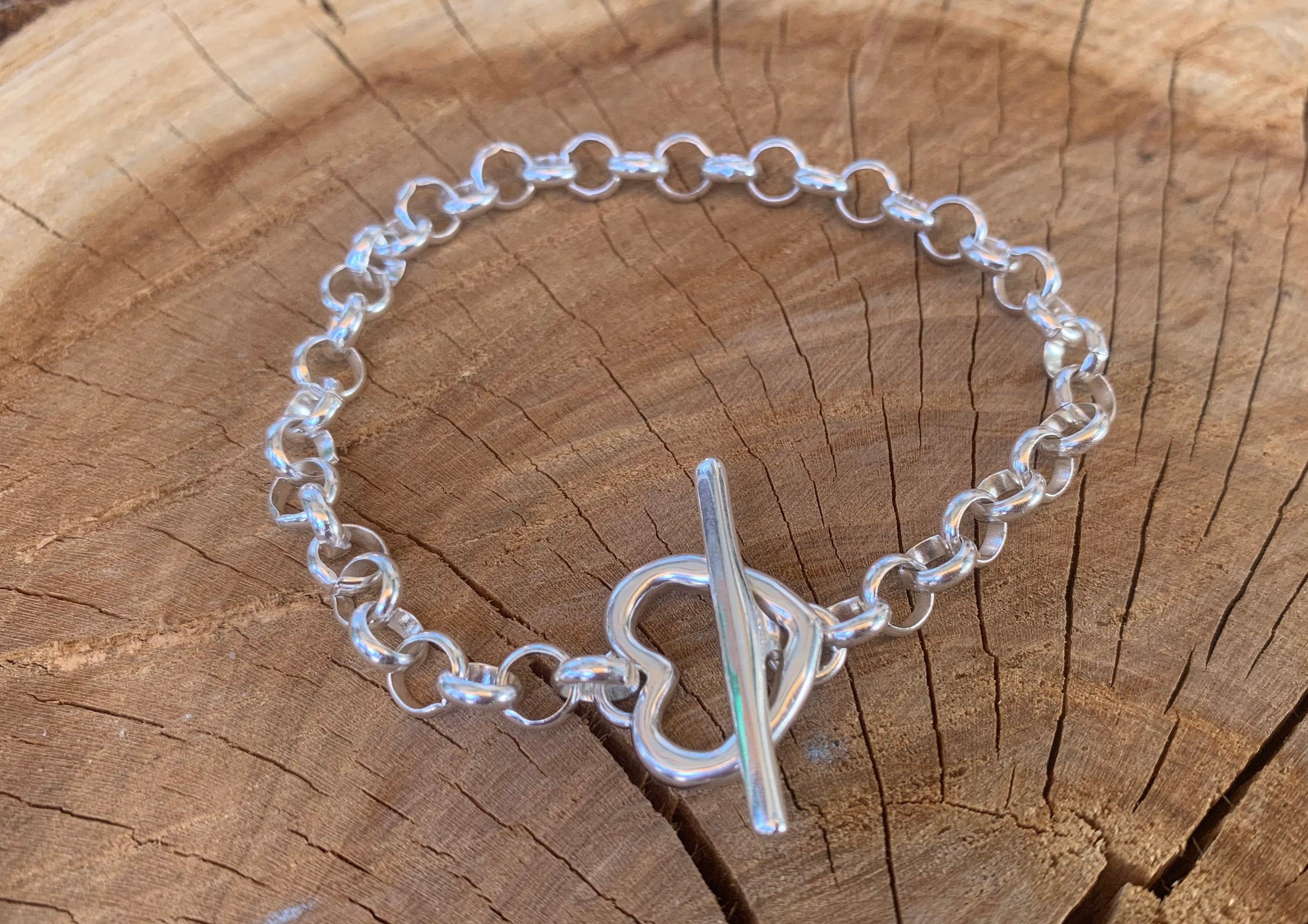 Custom silver Rolo Chain Bracelet with Heart Toggle – Bold & Romantic Statement with Sculptural Elegance,