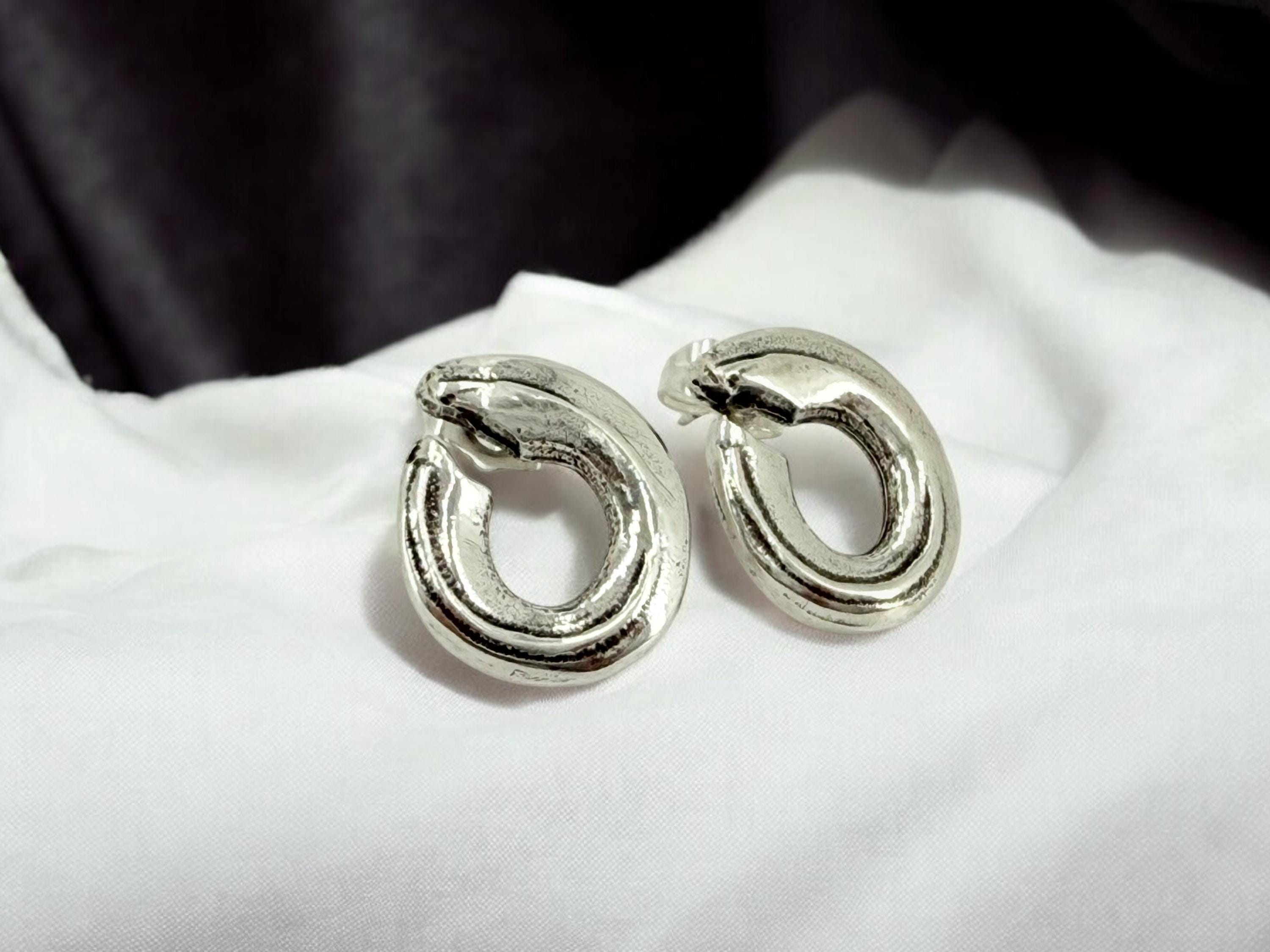 Chunky silver engraved earrings, bohemian earrings, bold earrings, dome earrings, uno de 50 style, statement earrings, valentines gift