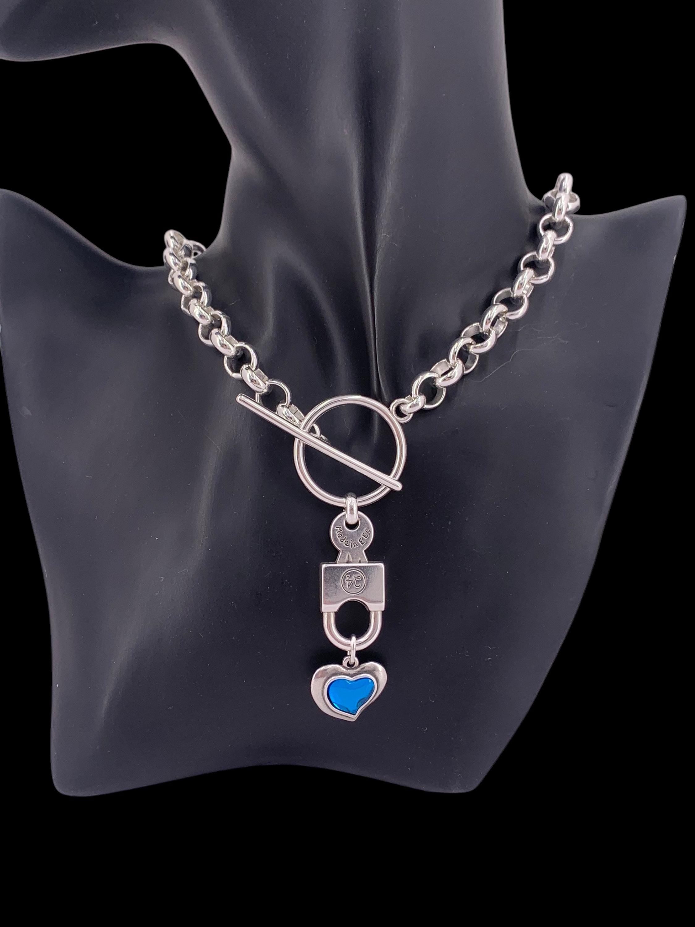 Chunky silver necklace with heart and padlock pendant and chunky silver chain, special gift for girlfriend, uno de 50 style, toggle necklace