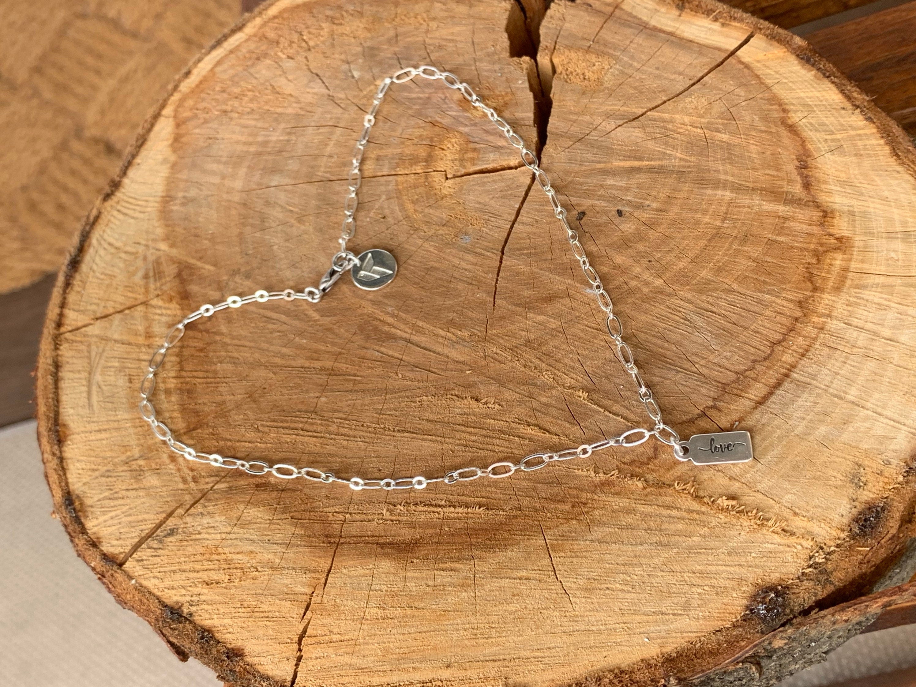 Dainty necklace with love for her, simple and elegant necklace, necklace with love poendant