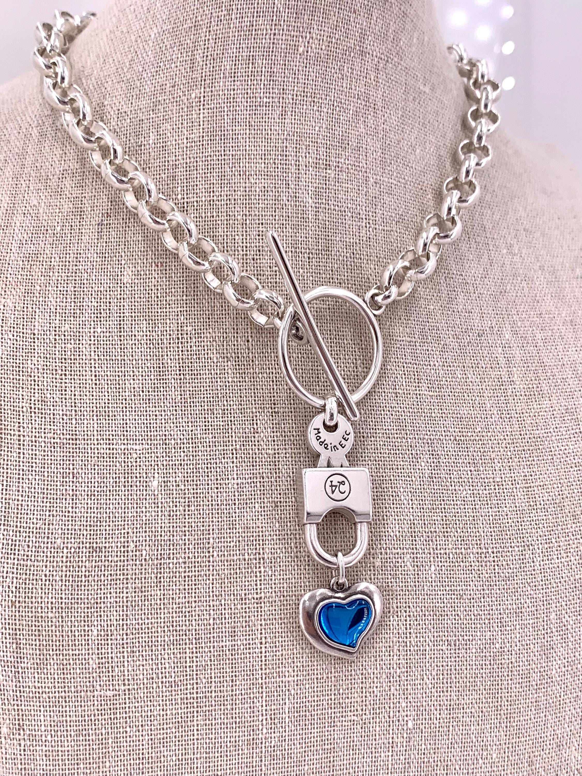 Chunky silver necklace with heart and padlock pendant and chunky silver chain, special gift for girlfriend, uno de 50 style, toggle necklace