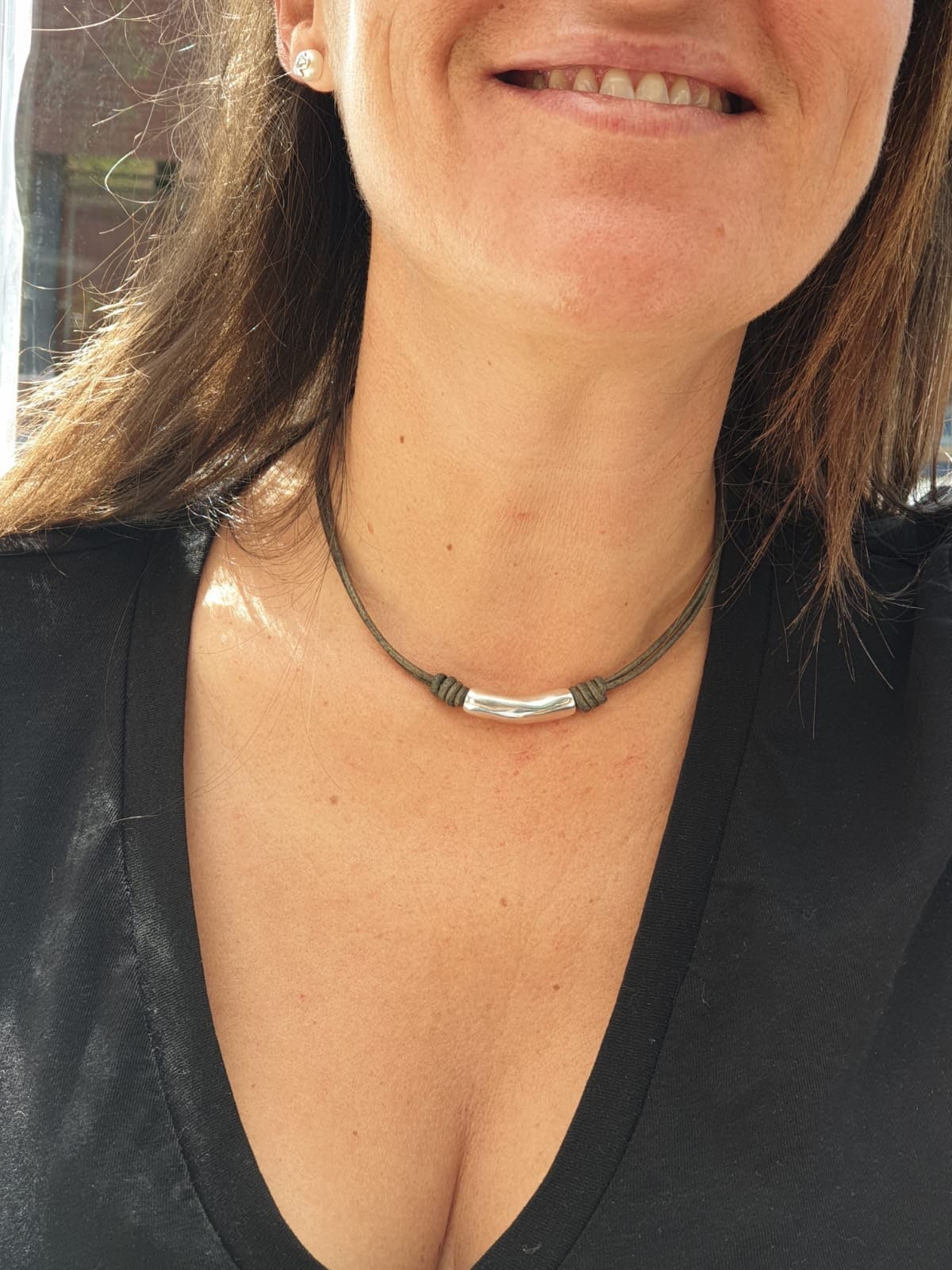 Leather necklace with silver tube bead, minimalist silver and leather choker, uno de 50 style, customized necklace, bohemian tribal necklace