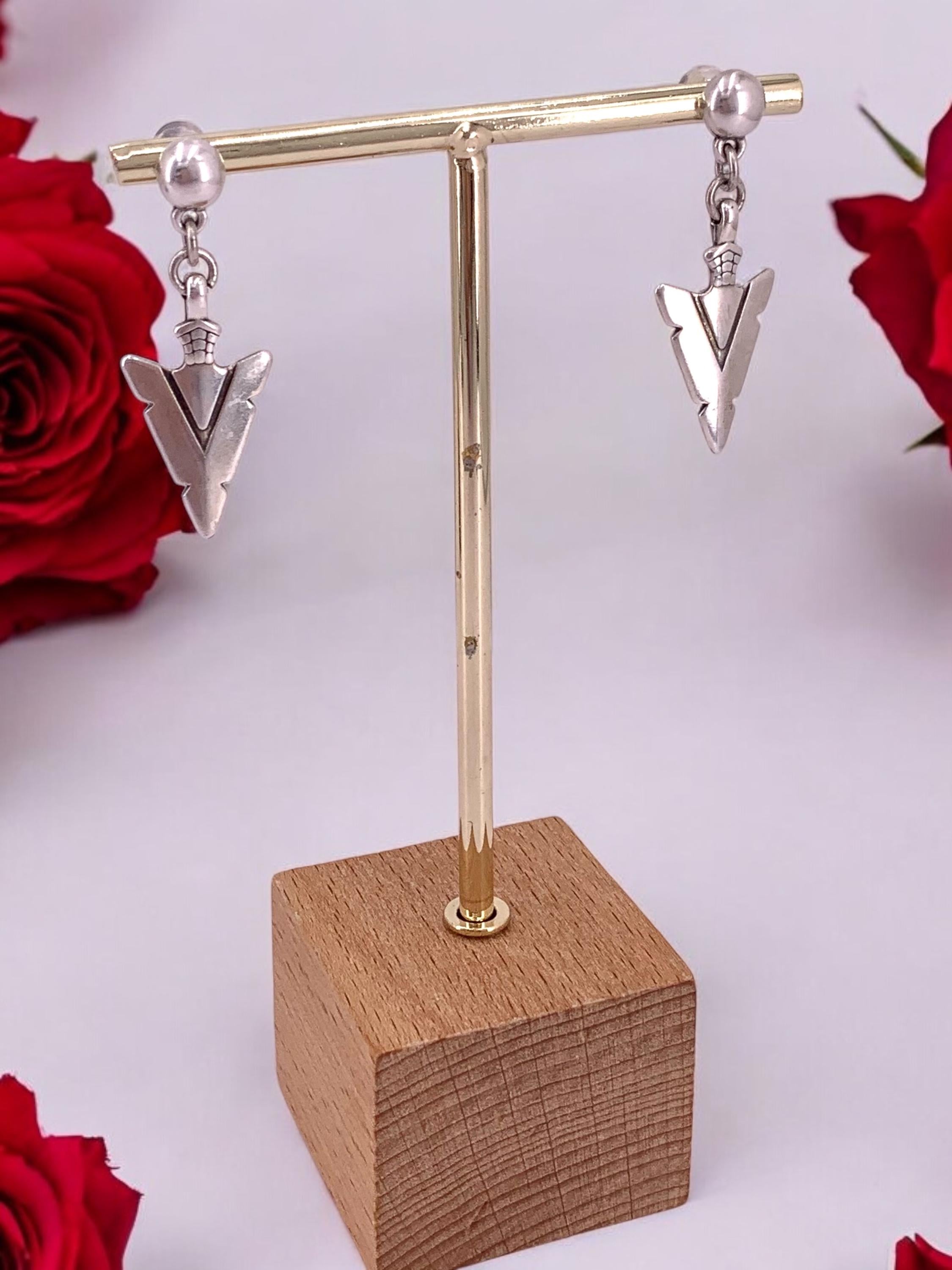 Arrowhead silver dropped earring, teardrop earrings, tribal earrings, dangle earrings, bohemian earrings, uno de 50 style, gift for friends