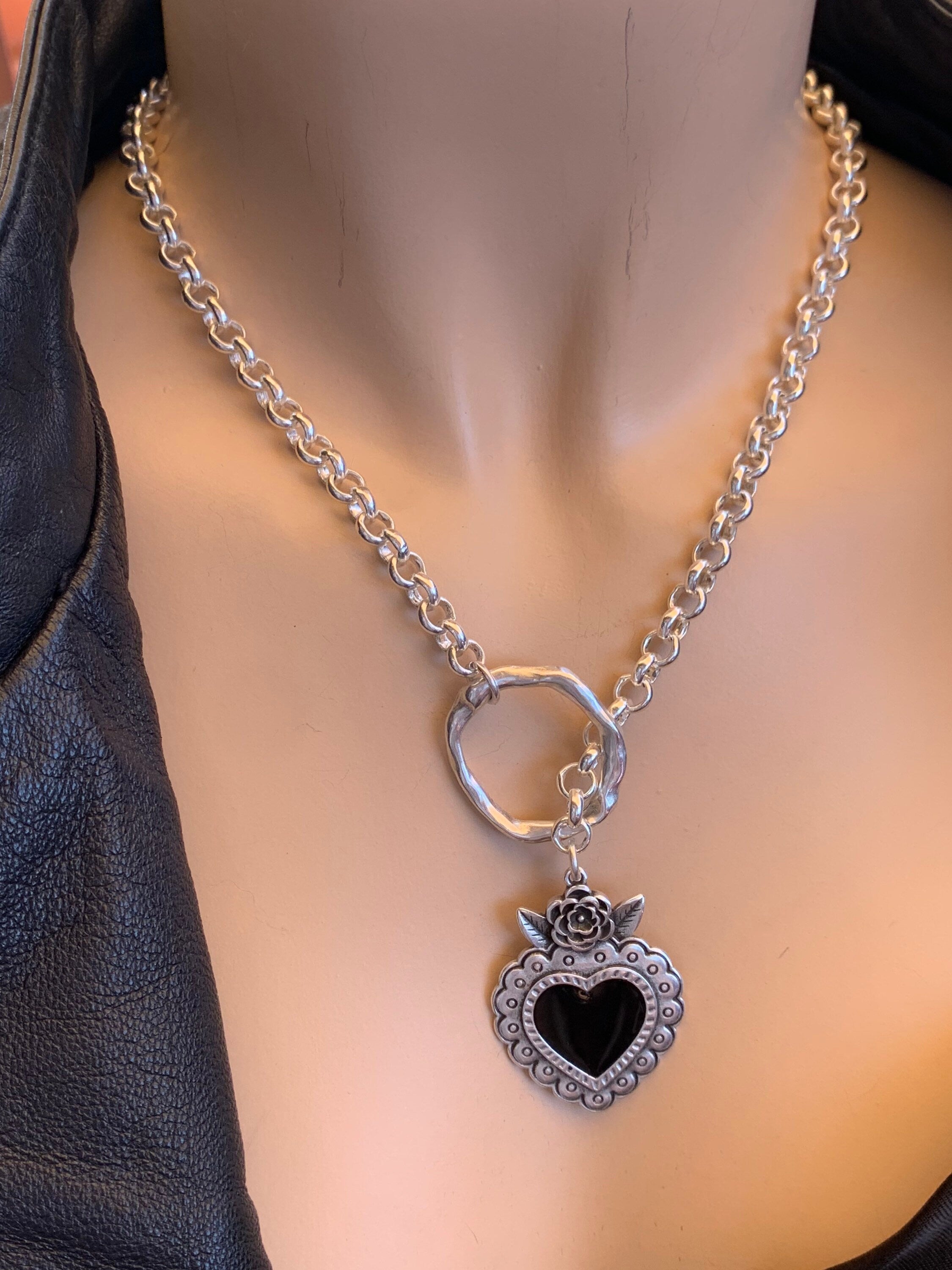 Silver chain lariat heart pendant chunky necklace, statement heart pendant lariat necklace, large Y necklace with pendant, gift for women,