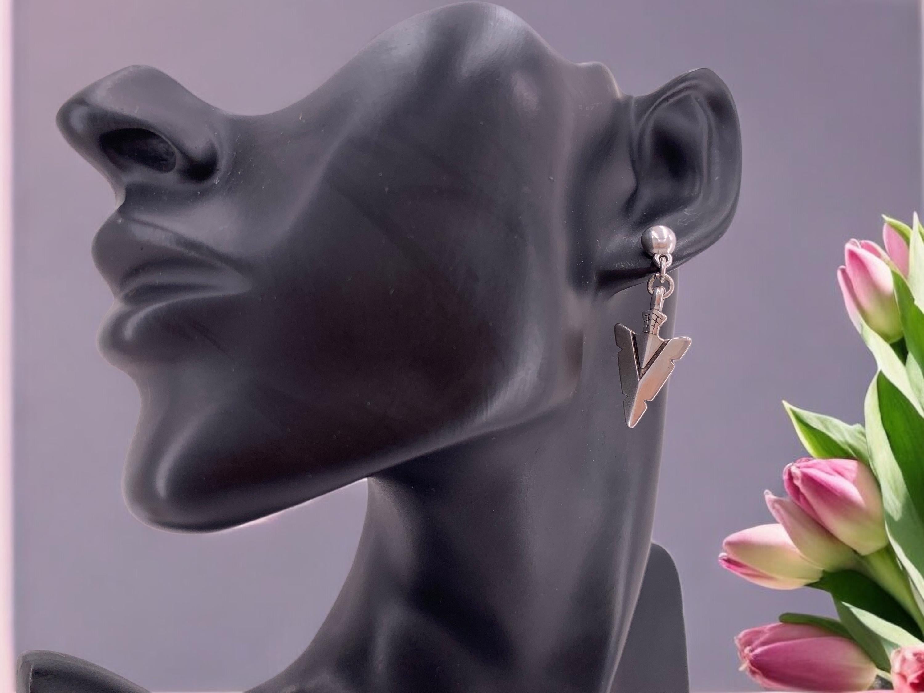 Arrowhead silver dropped earring, teardrop earrings, tribal earrings, dangle earrings, bohemian earrings, uno de 50 style, gift for friends