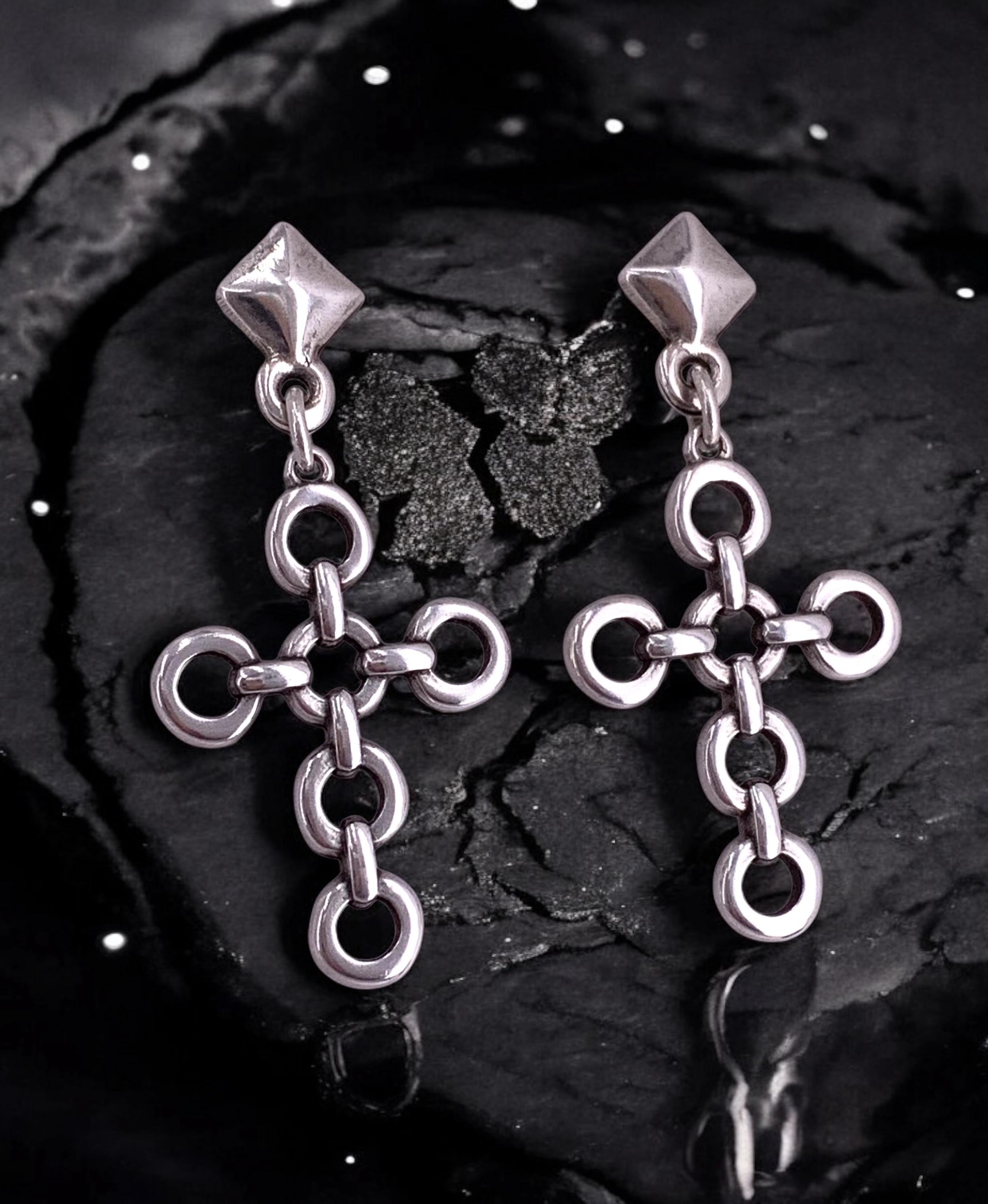 Chunky silver chain link cross shaped earrings, large cross earrings, statement earrings, uno de 50 style, gift for women, oversize earrings