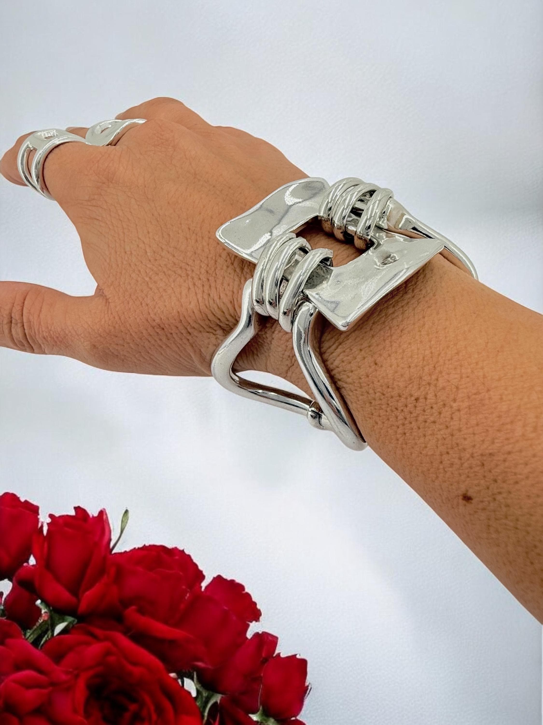 Chunky Silver Chain Bracelet – Bold Cuff with Round Clasp – Adjustable Heavyweight Design – Handmade Kukuri Jewelry