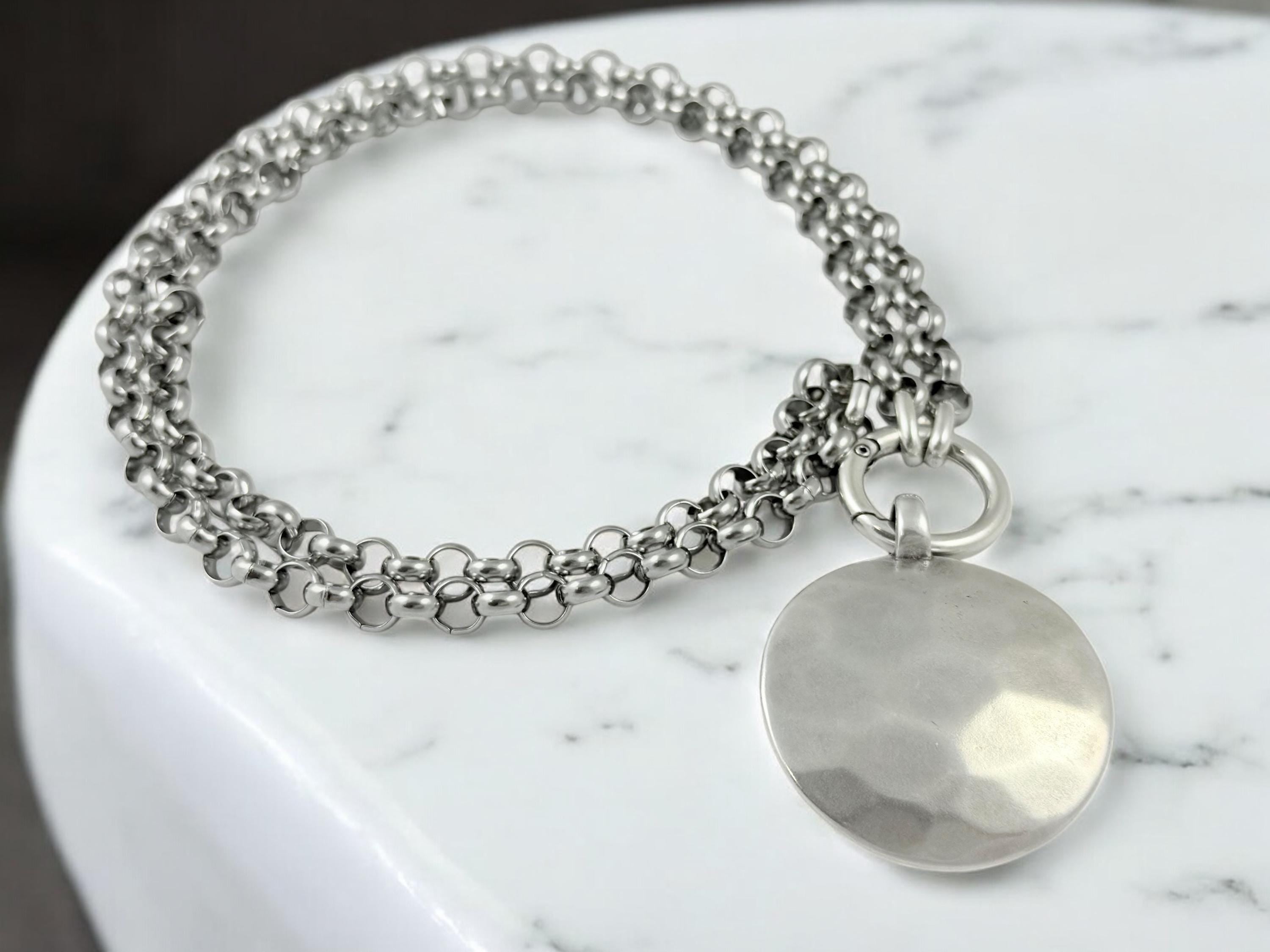 Multi-Position circle hammered Pendant Necklace – Chunky Rolo Chain – Antique Silver Finish – Handmade Kukuri Jewelry