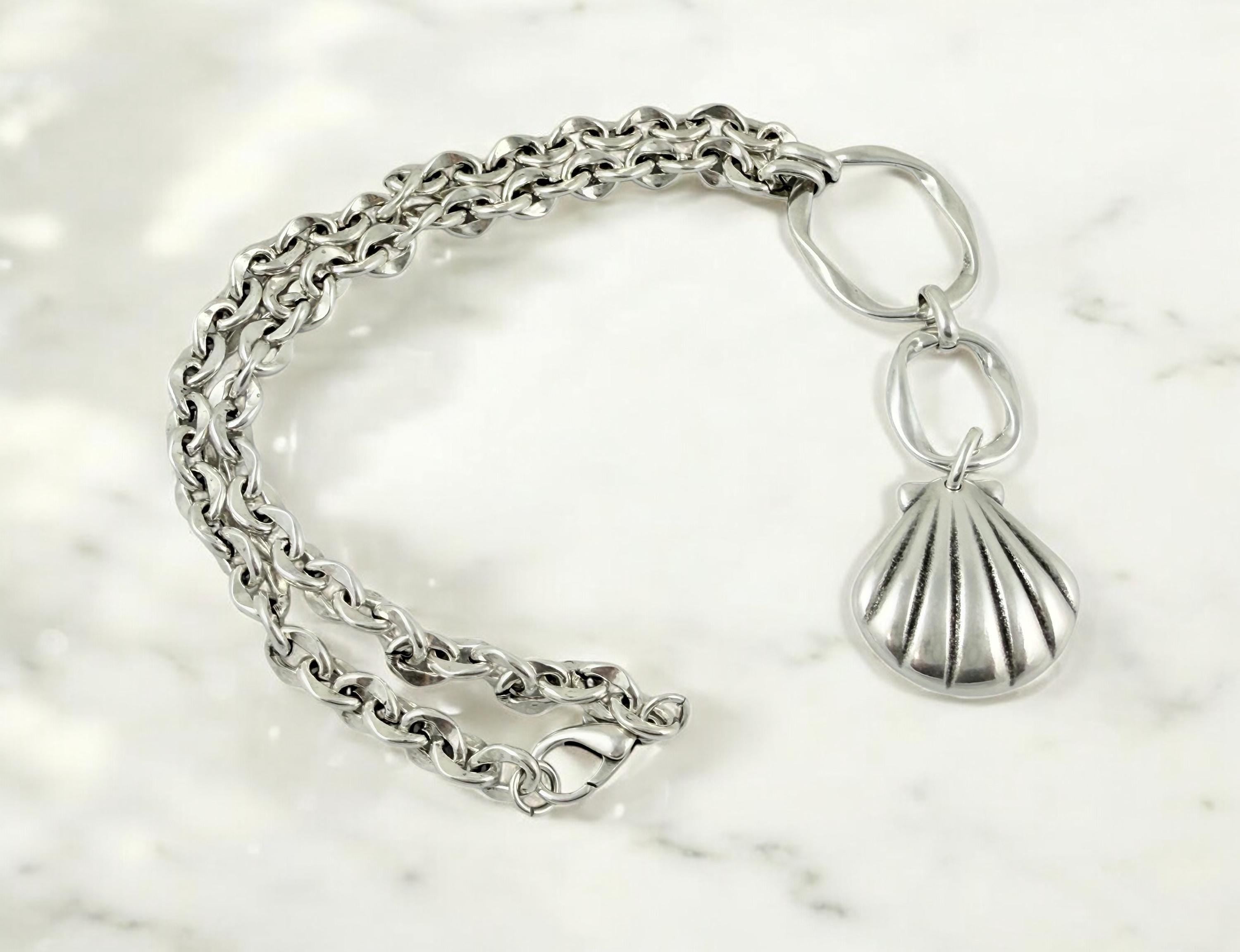 Chunky silver Chain Necklace – Hammered Circles & Shell long Pendant – Handmade bold Kukuri Jewelry