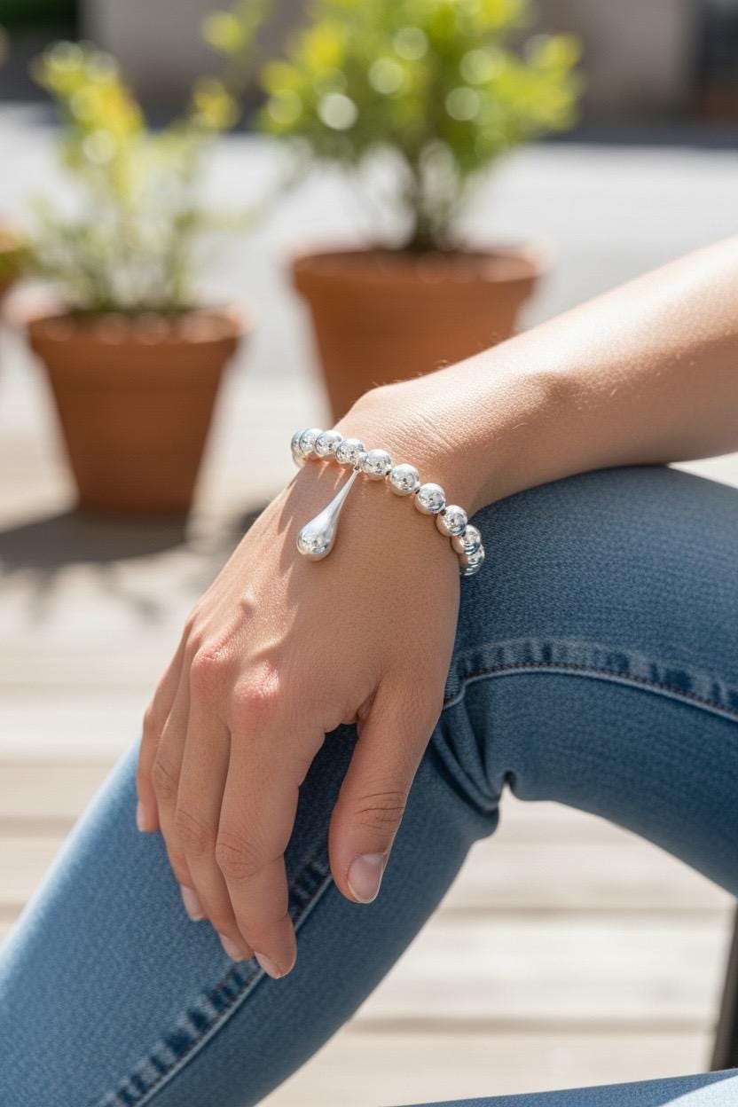 Chunky balls statement pendant silver bracelet, beaded chain chunky bracelet, unique gift for women, chunky silver jewelry, sister present