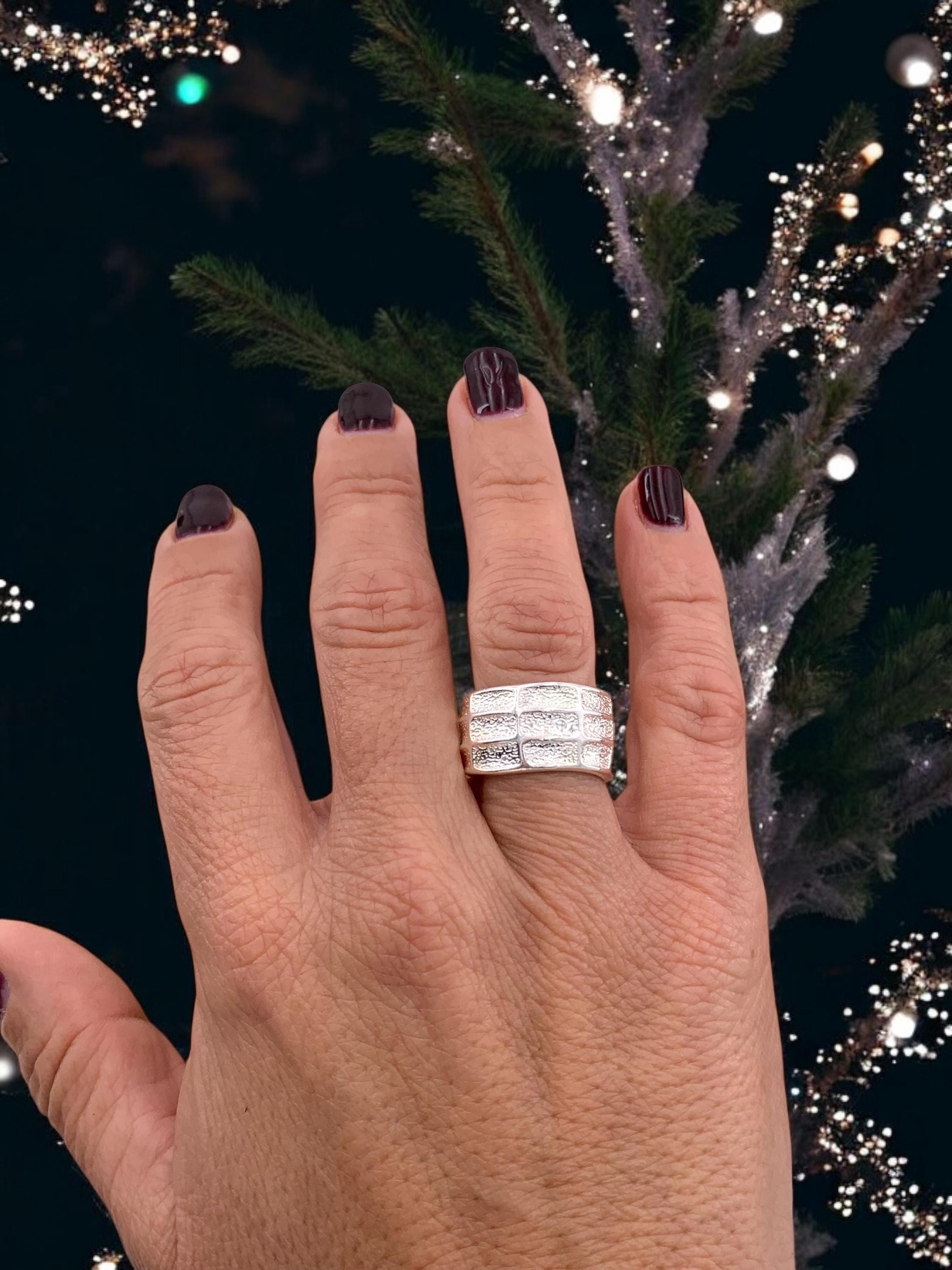 Chunky silver hammered ring - open bold ring - statement jewelry