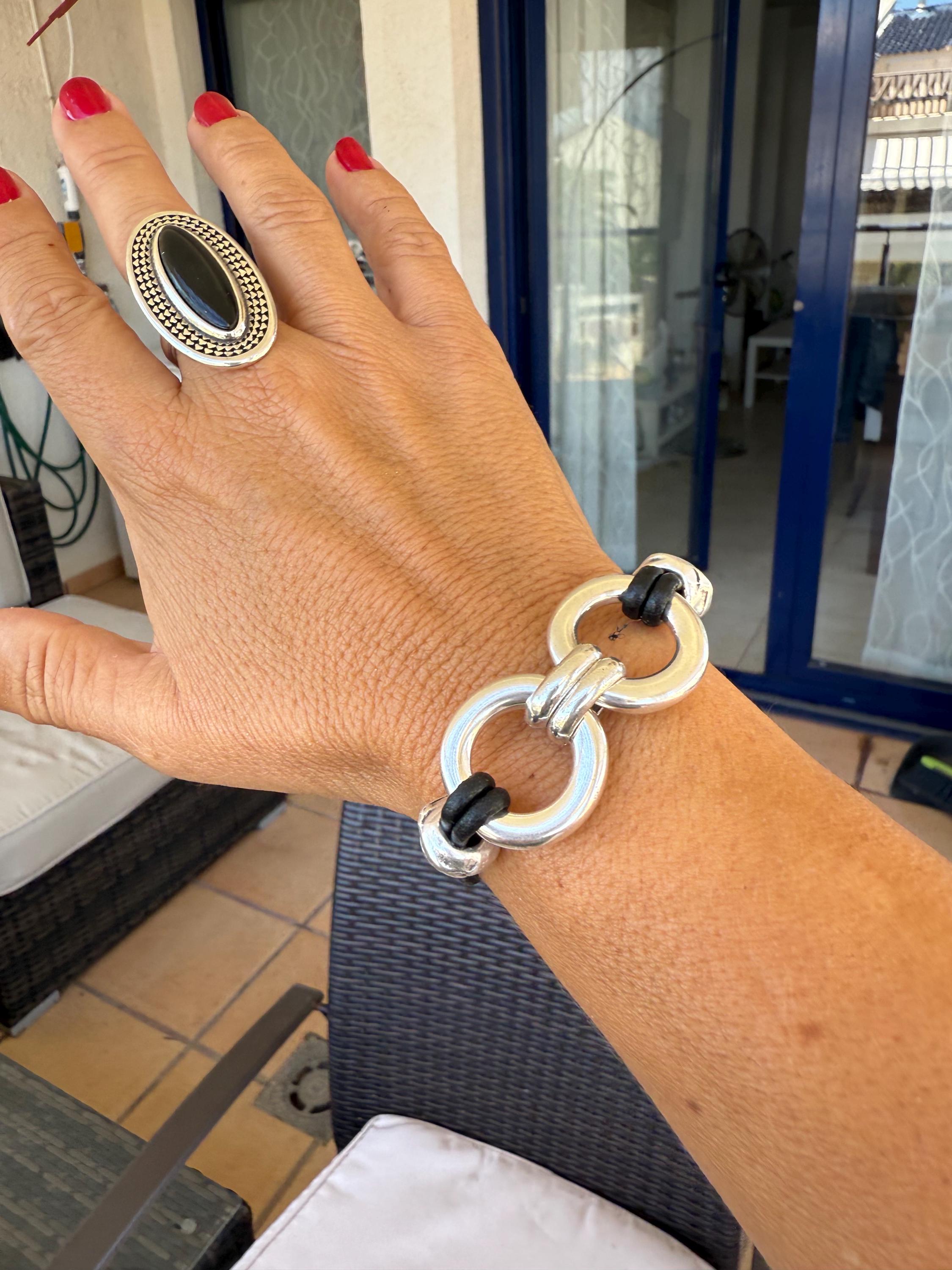 Chunky Oval Silver Ring – Bold Black Crystal Statement Band with Sculpted Texture – Adjustable Oversized Boho Jewelry - gift for her