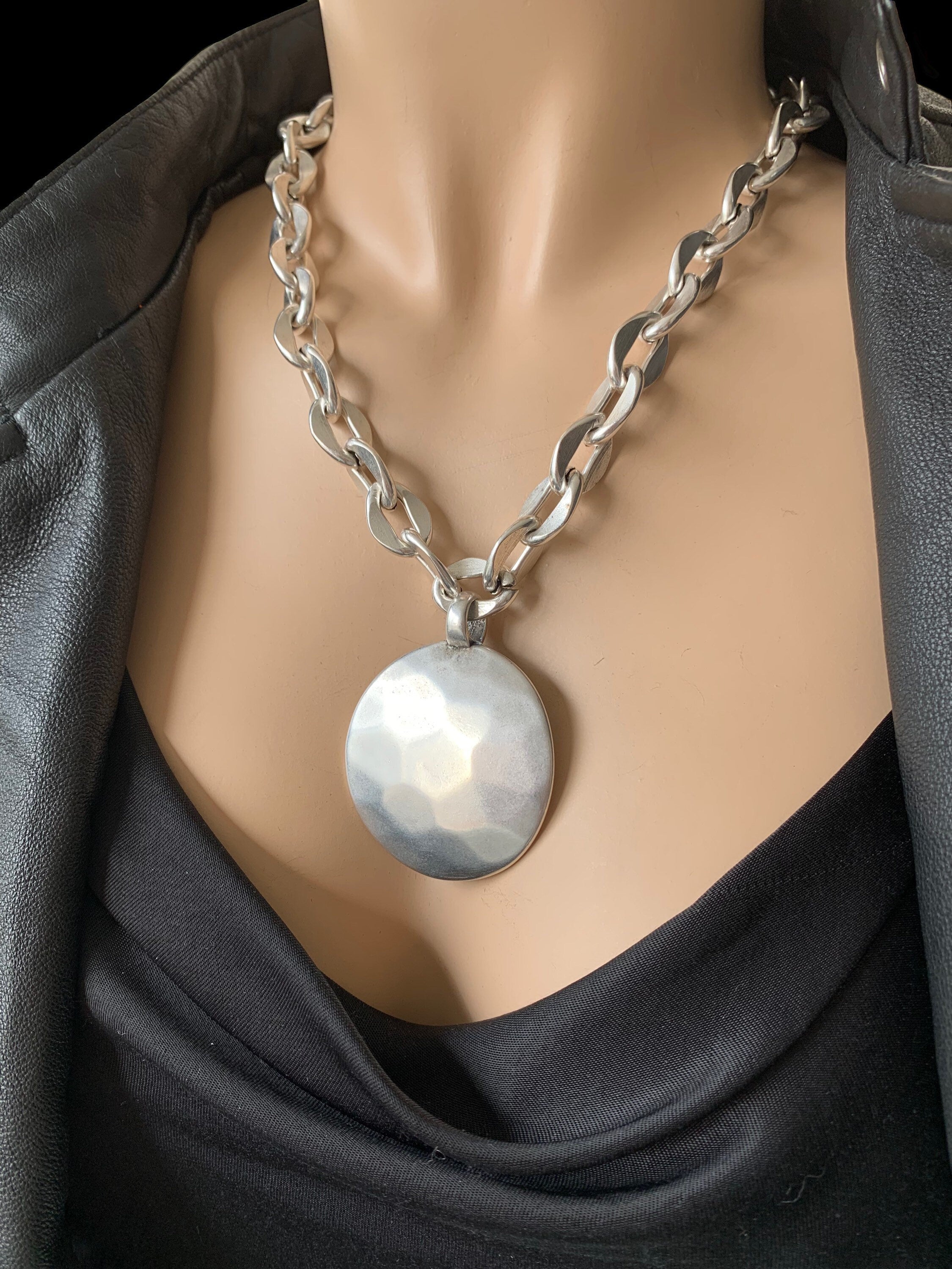 Chunky chain Silver-Plated toggle clasp Necklace with Large Hammered Pendant, bold custom jewelry