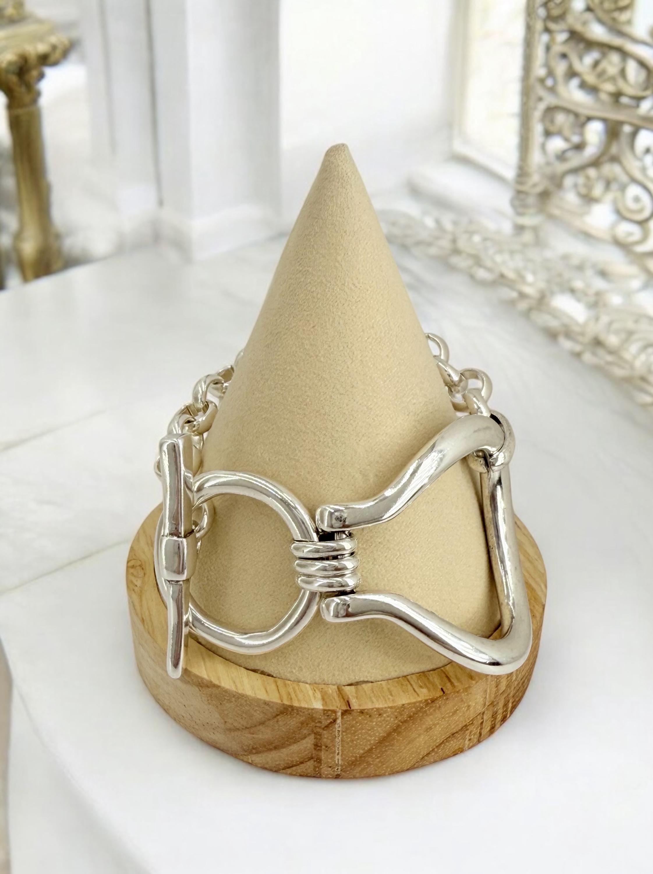 Chunky Silver geometric bold Bracelet, big link chain Oversized Toggle Cuff, sculptural design jewelry