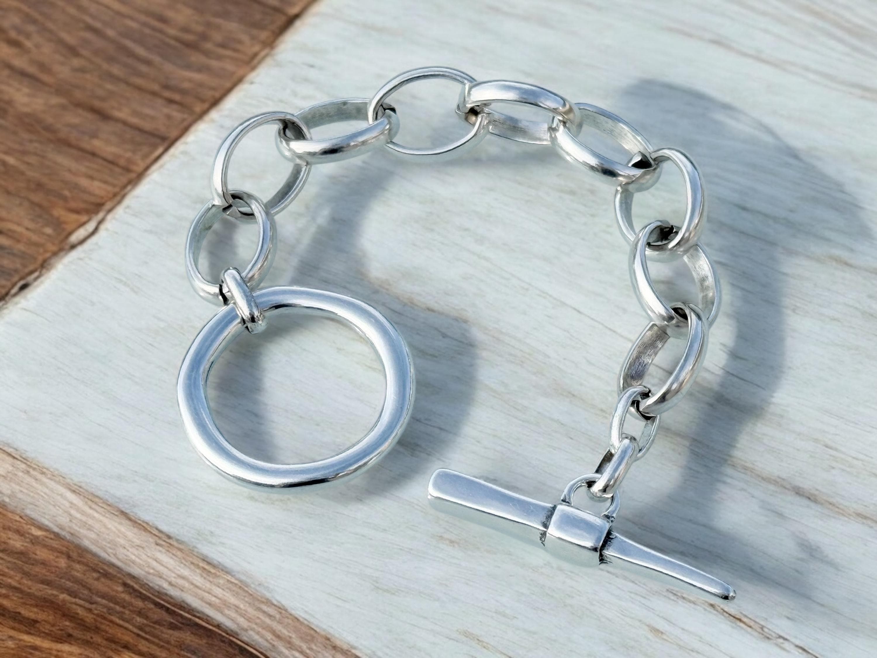 Artisian Chunky silver plated cuff bracelet with toggle bracelet,