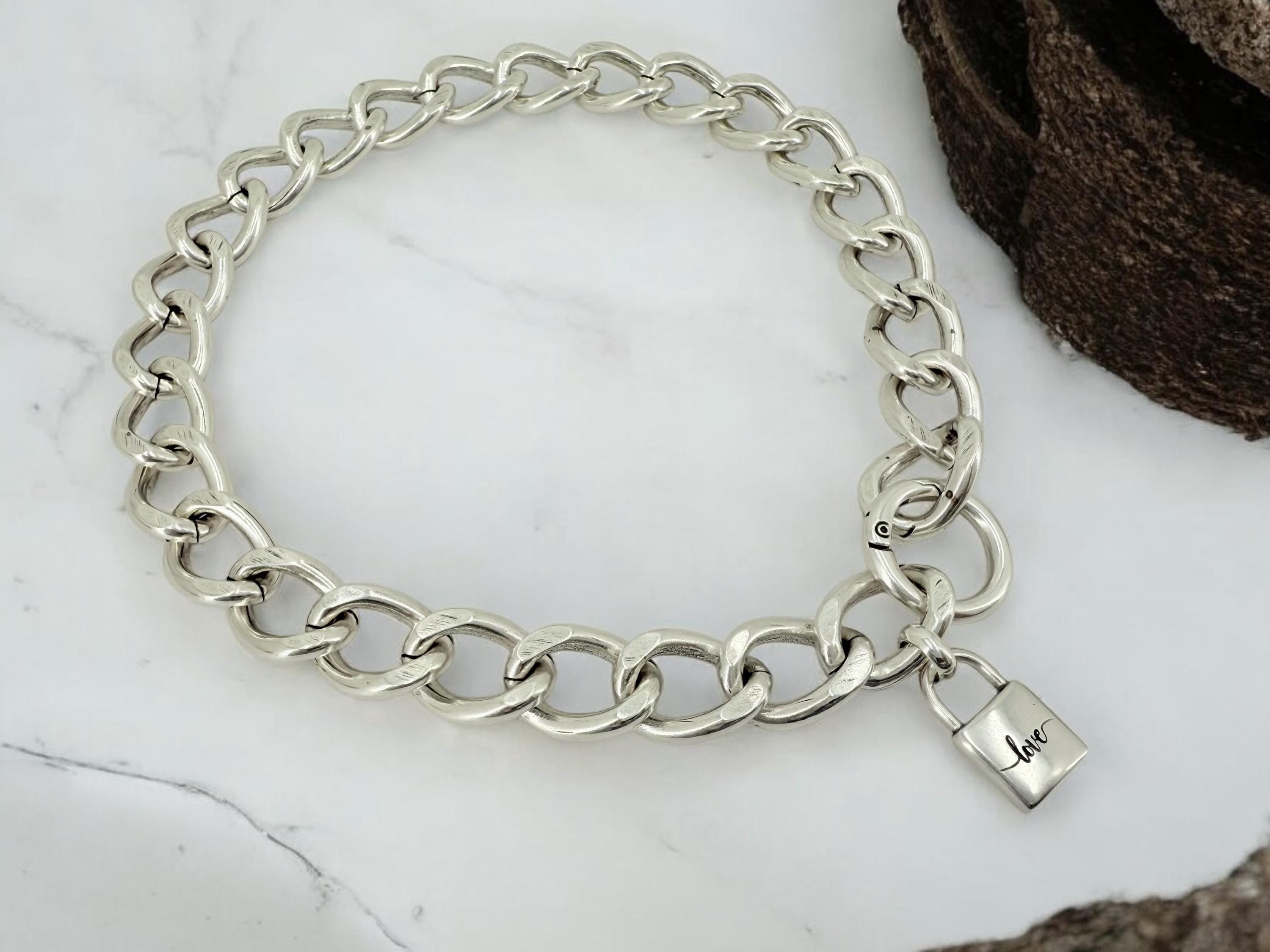 Artisian adjustable Chunky silver plated Chain Necklace with Padlock Pendant