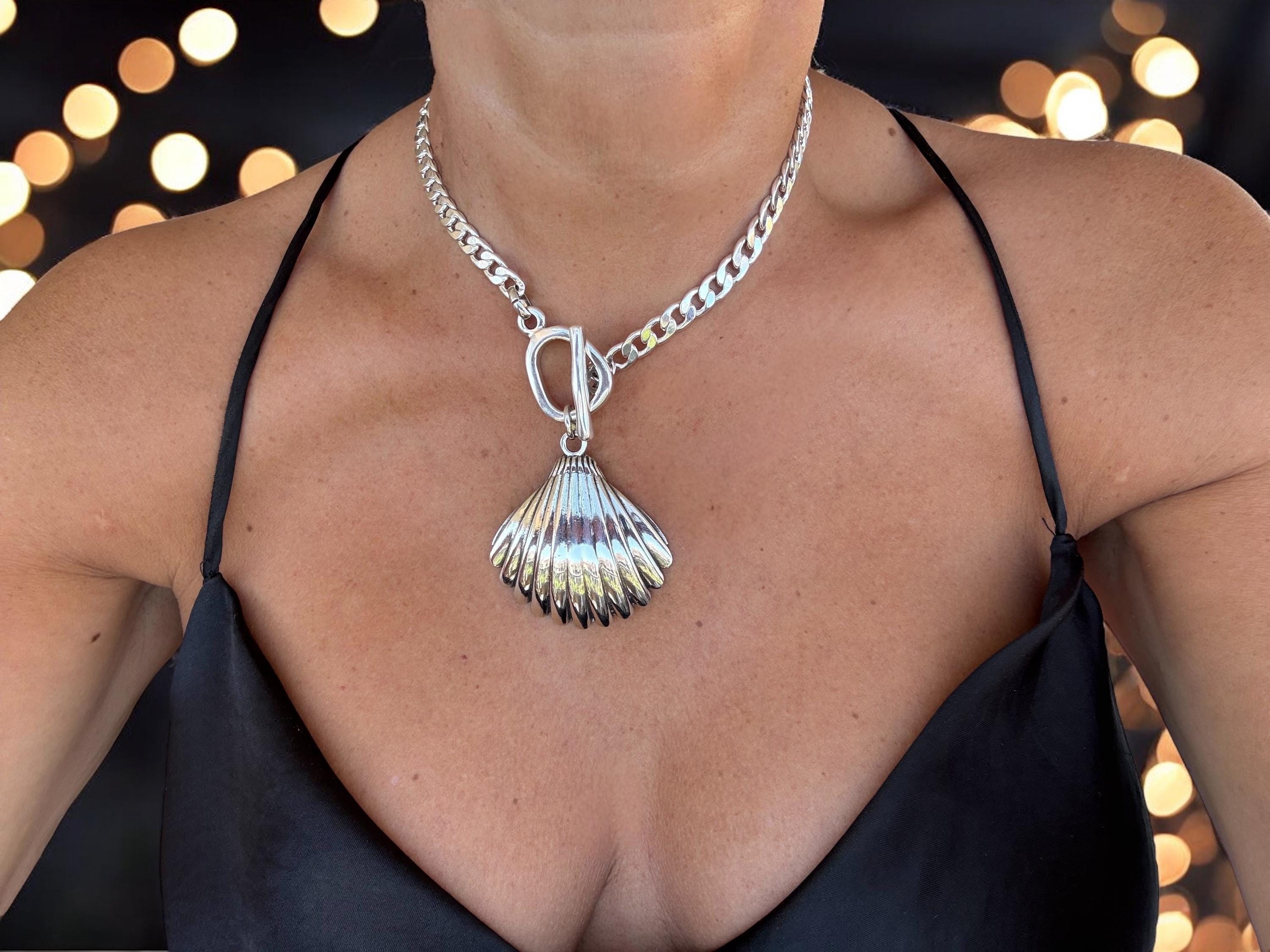 Chunky Silver Curb Chain Necklace , Shell Pendant on Toggle Clasp, Custom Length